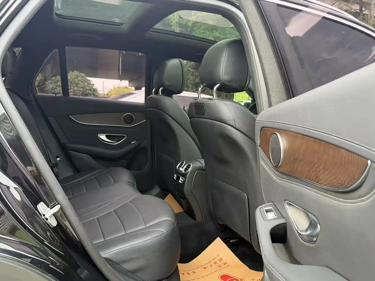 Mercedes-Benz GLC 2016 GLC 300 4MATIC Dynamic фото 7