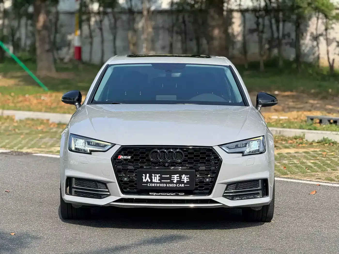 Audi A4L 2018 30th Anniversary 45 TFSI quattro Personality Sport фото 2