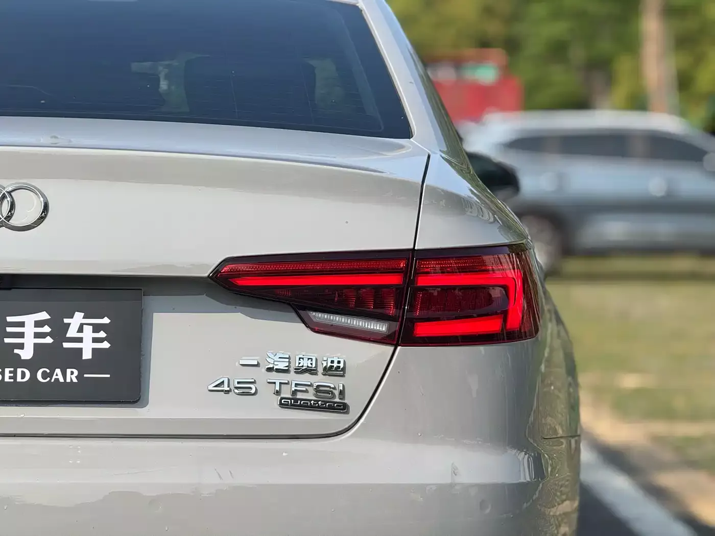 Audi A4L 2018 30th Anniversary 45 TFSI quattro Personality Sport фото 9