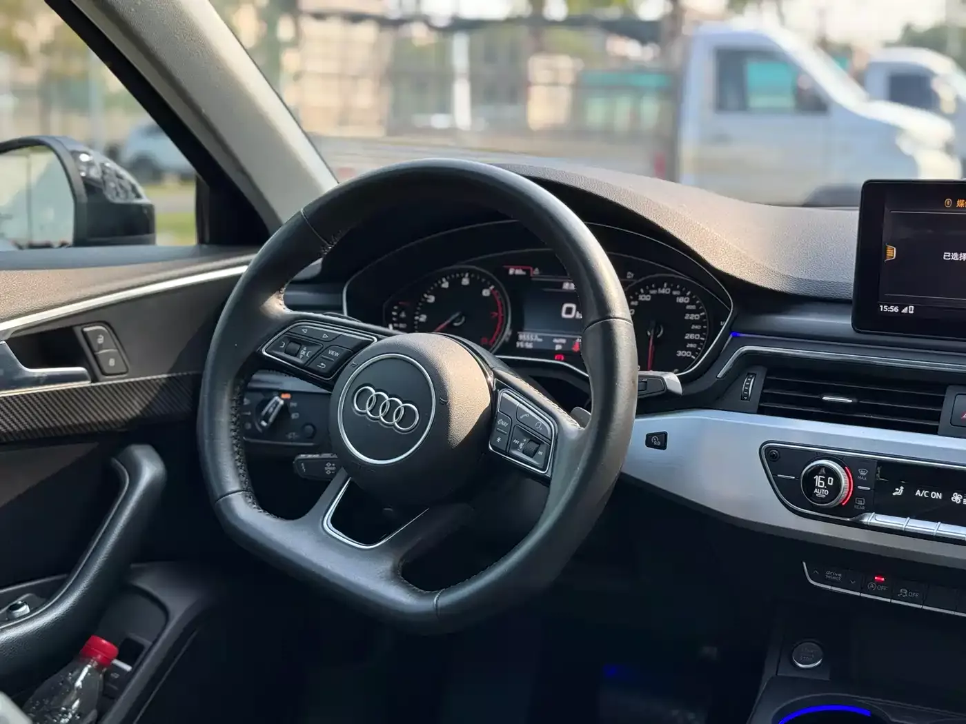 Audi A4L 2018 30th Anniversary 45 TFSI quattro Personality Sport фото 12
