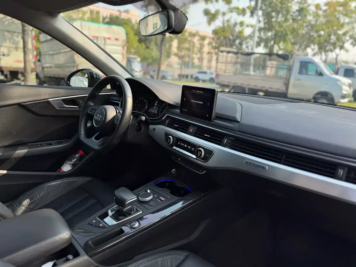 Audi A4L 2018 30th Anniversary 45 TFSI quattro Personality Sport фото 14