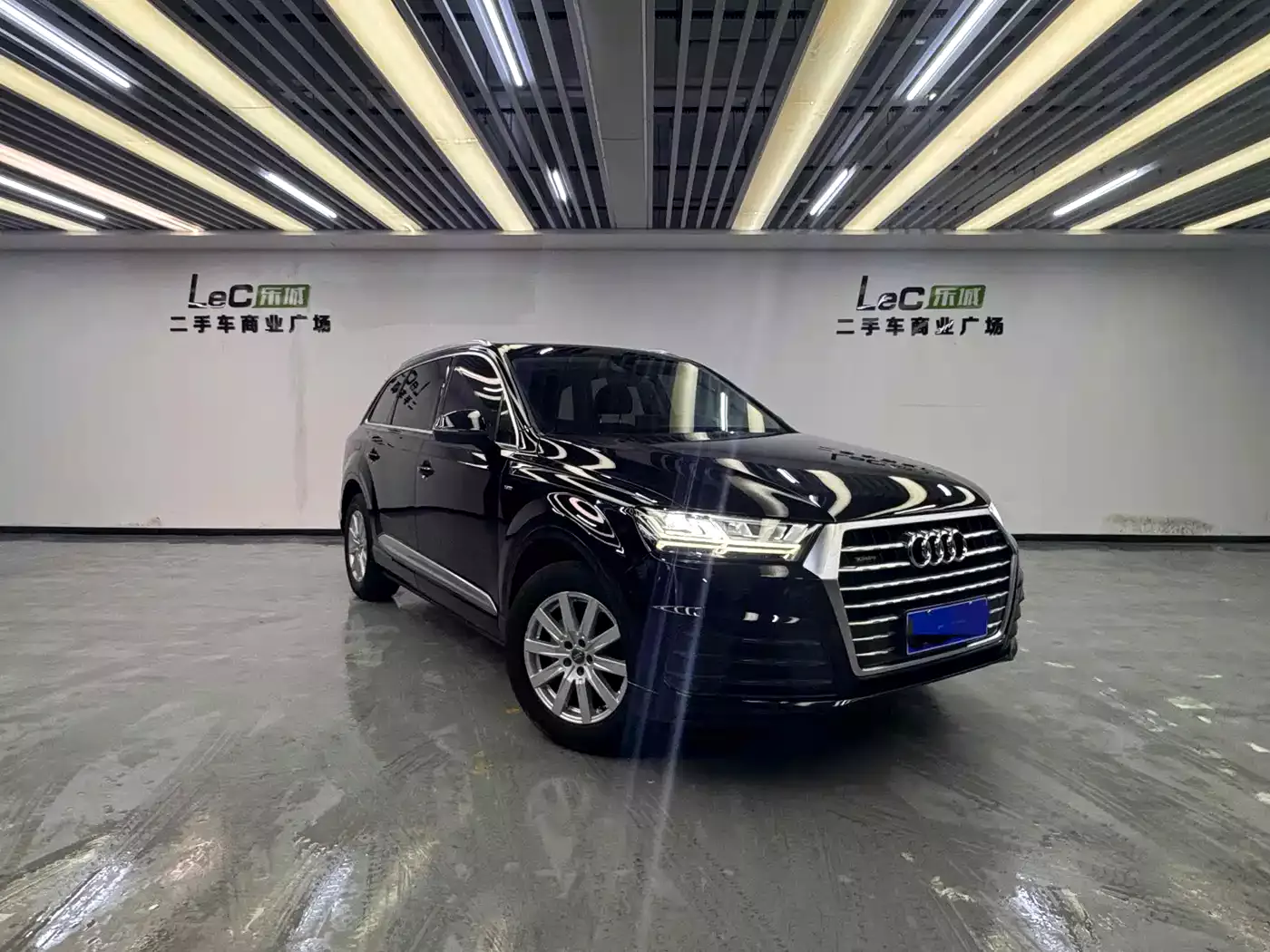 Audi Q7 2019 45 TFSI S line Sport фото 3