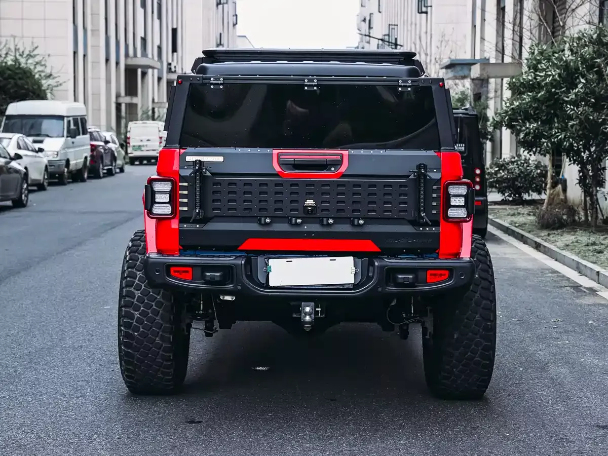 Jeep Gladiator 2022 3.6L Pioneer Edition фото 7