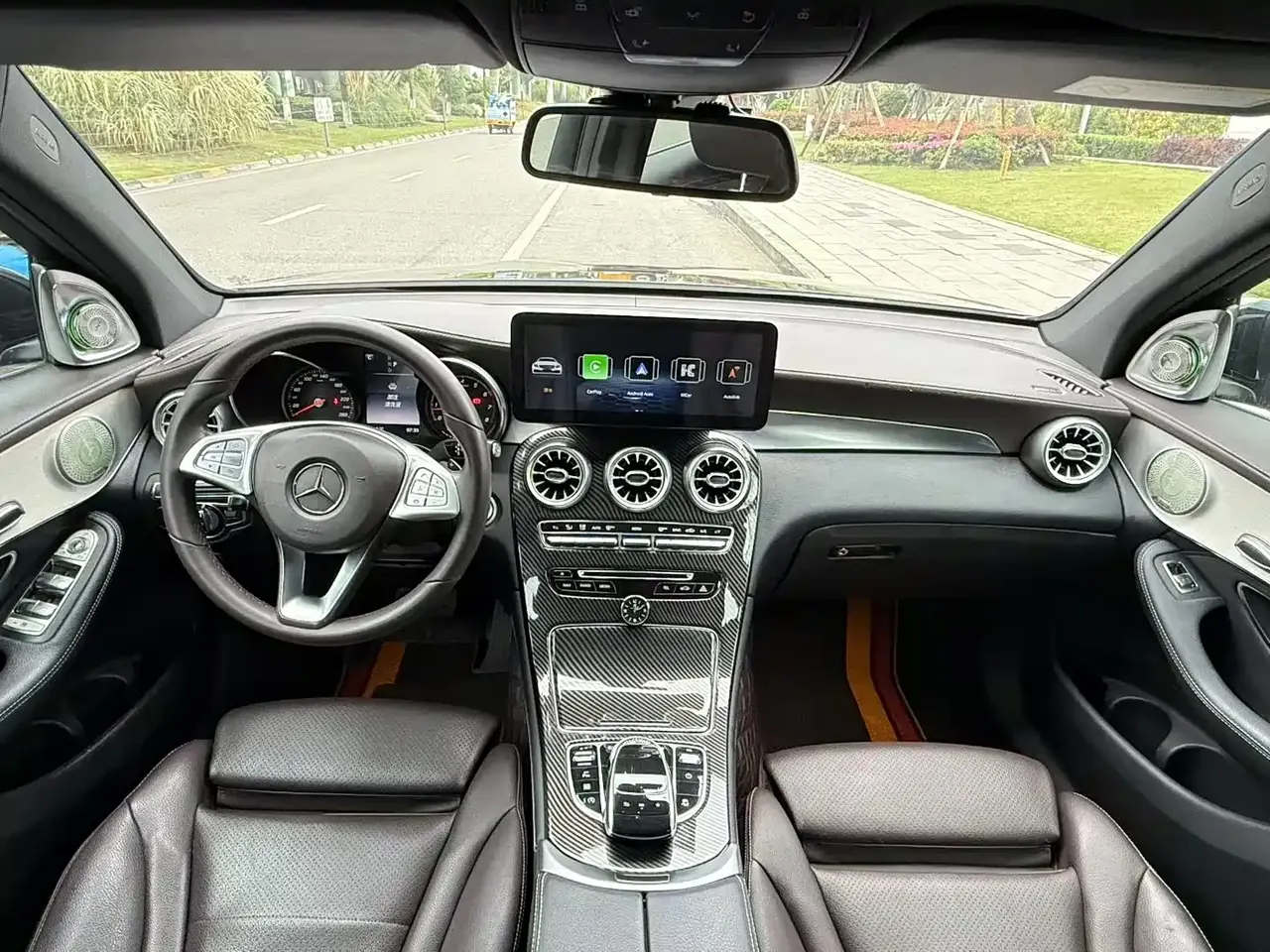 Mercedes-Benz GLC 2016 GLC 200 4MATIC фото 5