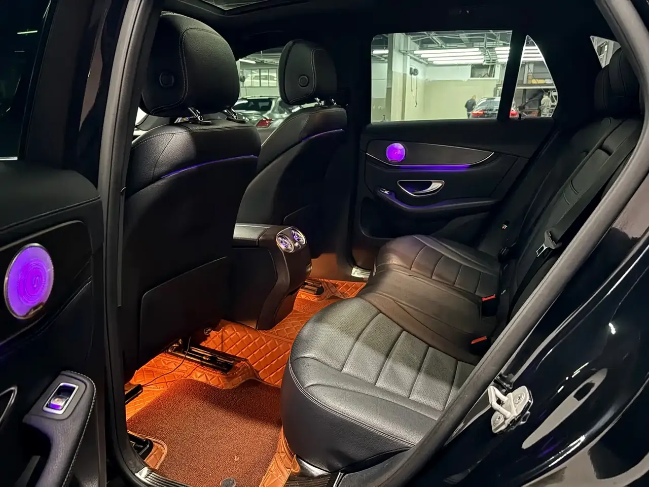 Mercedes-Benz GLC 2016 GLC 260 4MATIC Luxury фото 7