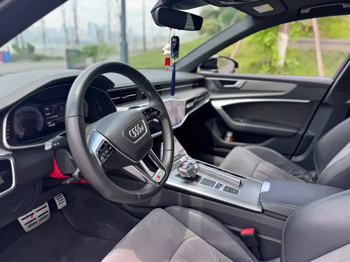 Audi A6L 2019 40 TFSI Luxury Dynamic фото 8