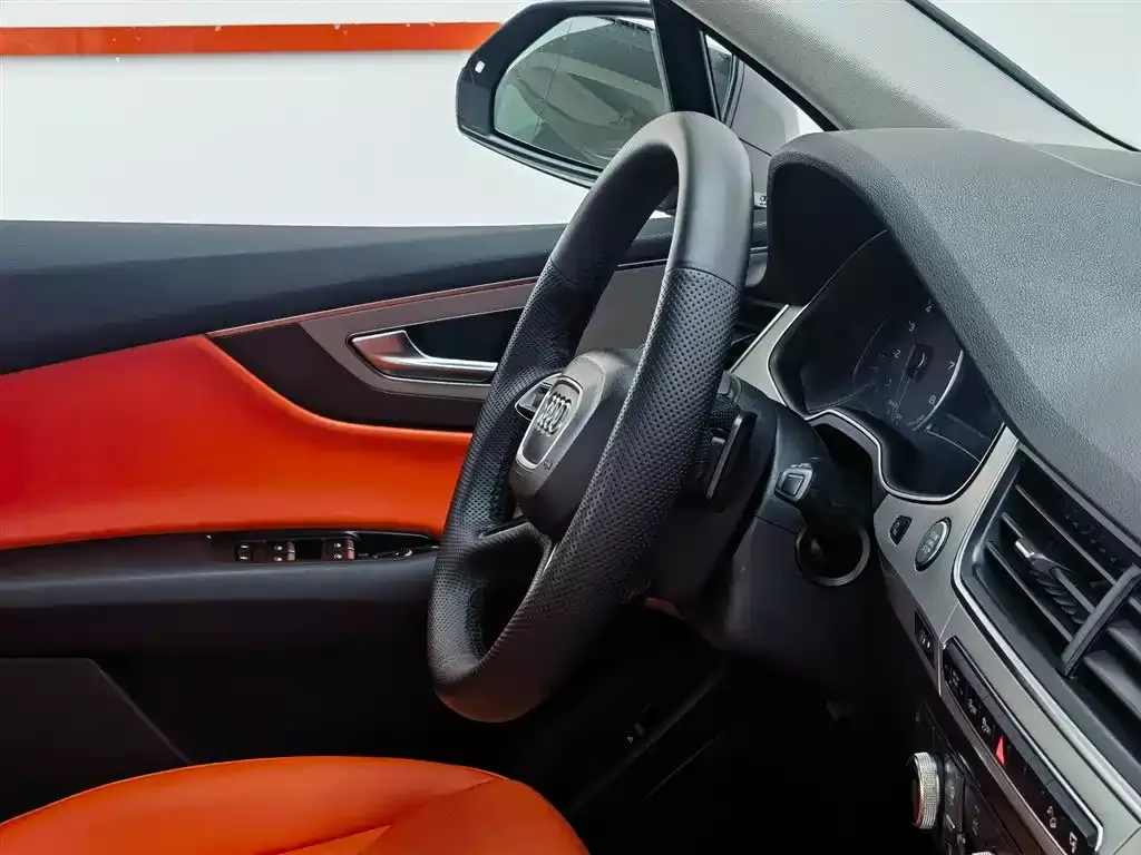 Audi Q7 2016 45 TFSI Technology фото 6