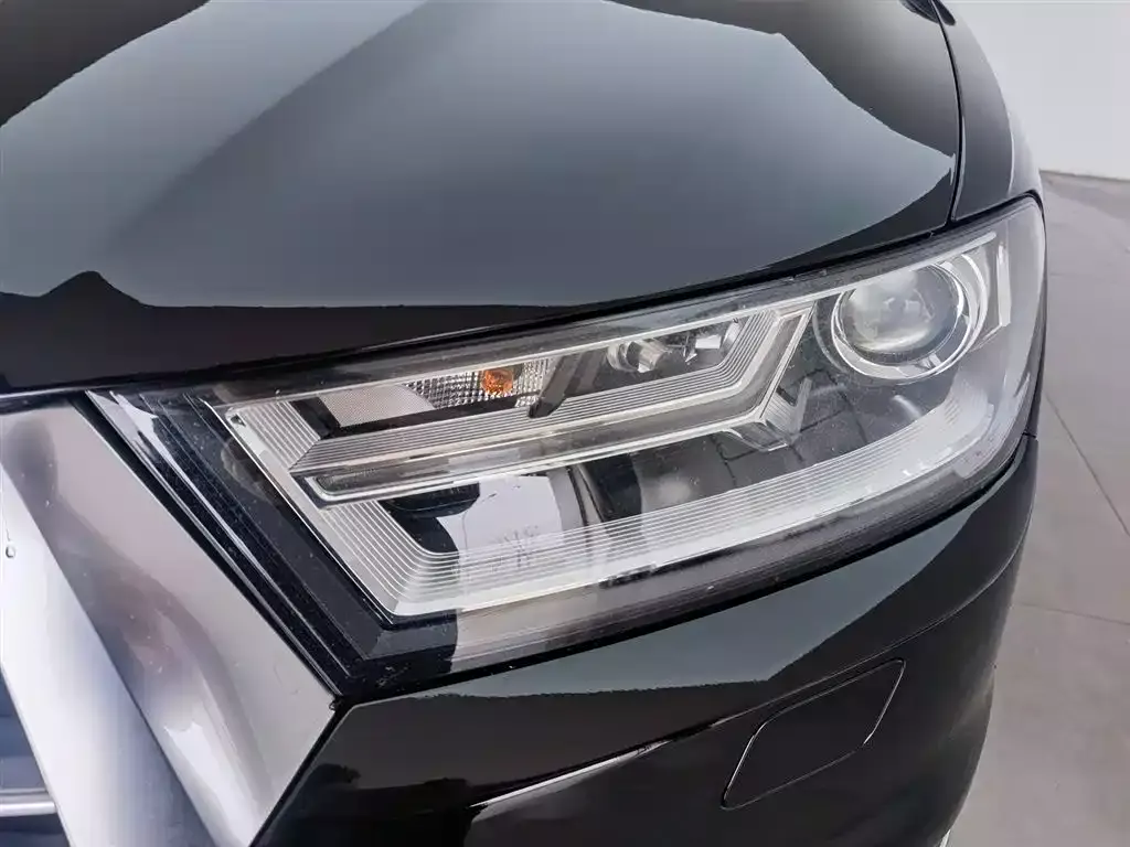 Audi Q7 2016 45 TFSI Technology фото 21