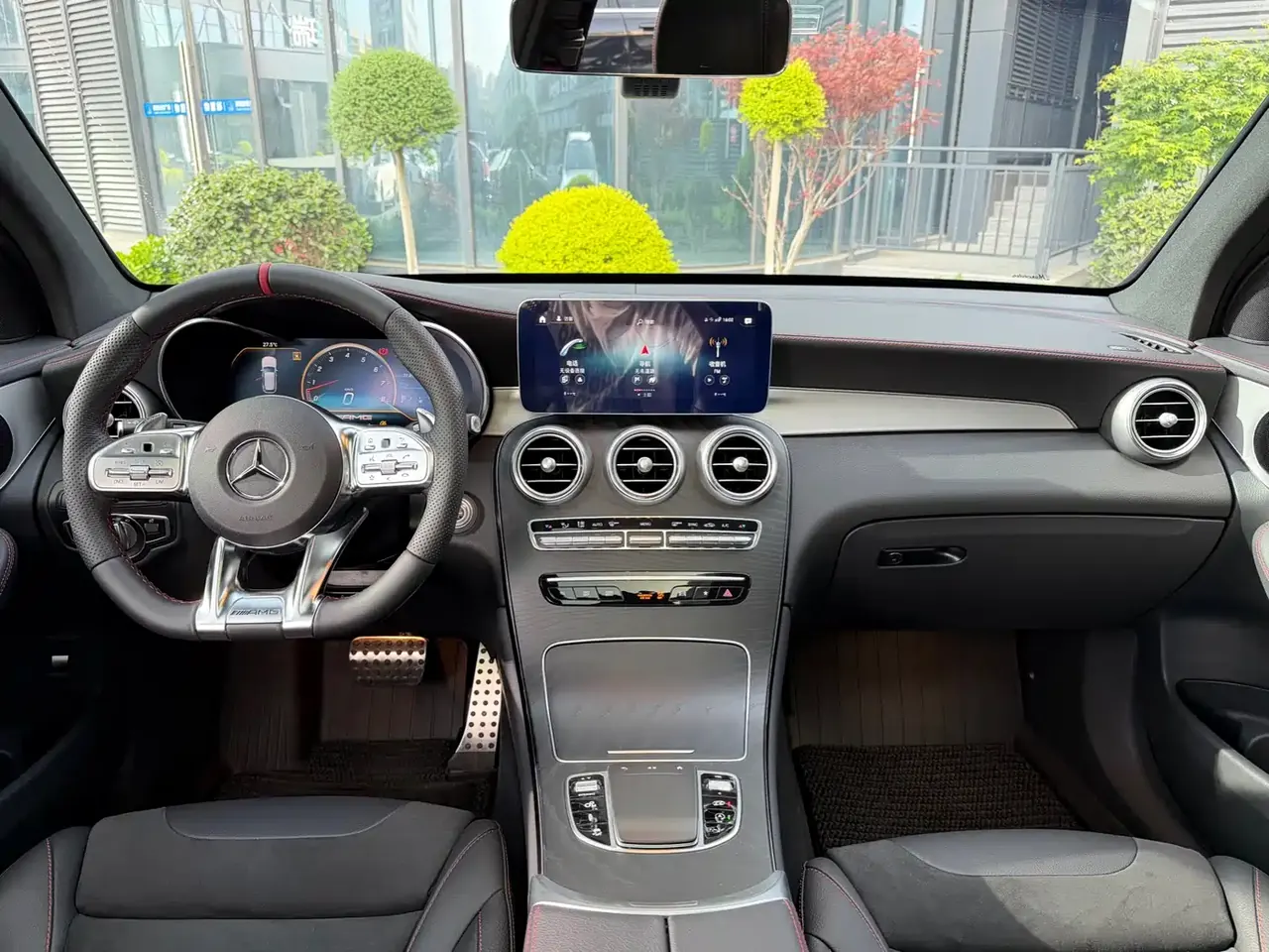 Mercedes-Benz GLC AMG 2022 AMG GLC 43 4MATIC фото 9