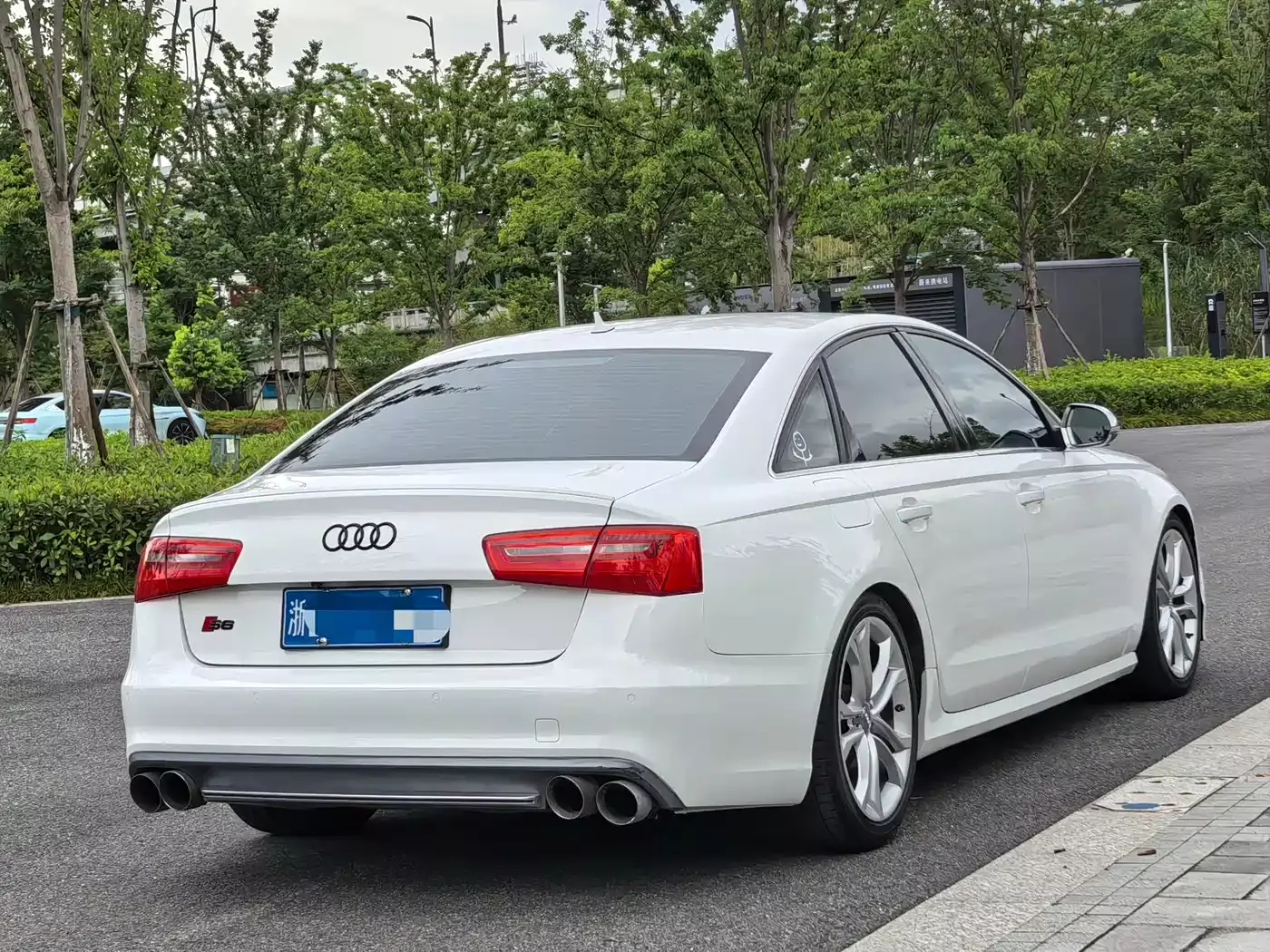 Audi S6 2013 S6 4.0TFSI фото 6