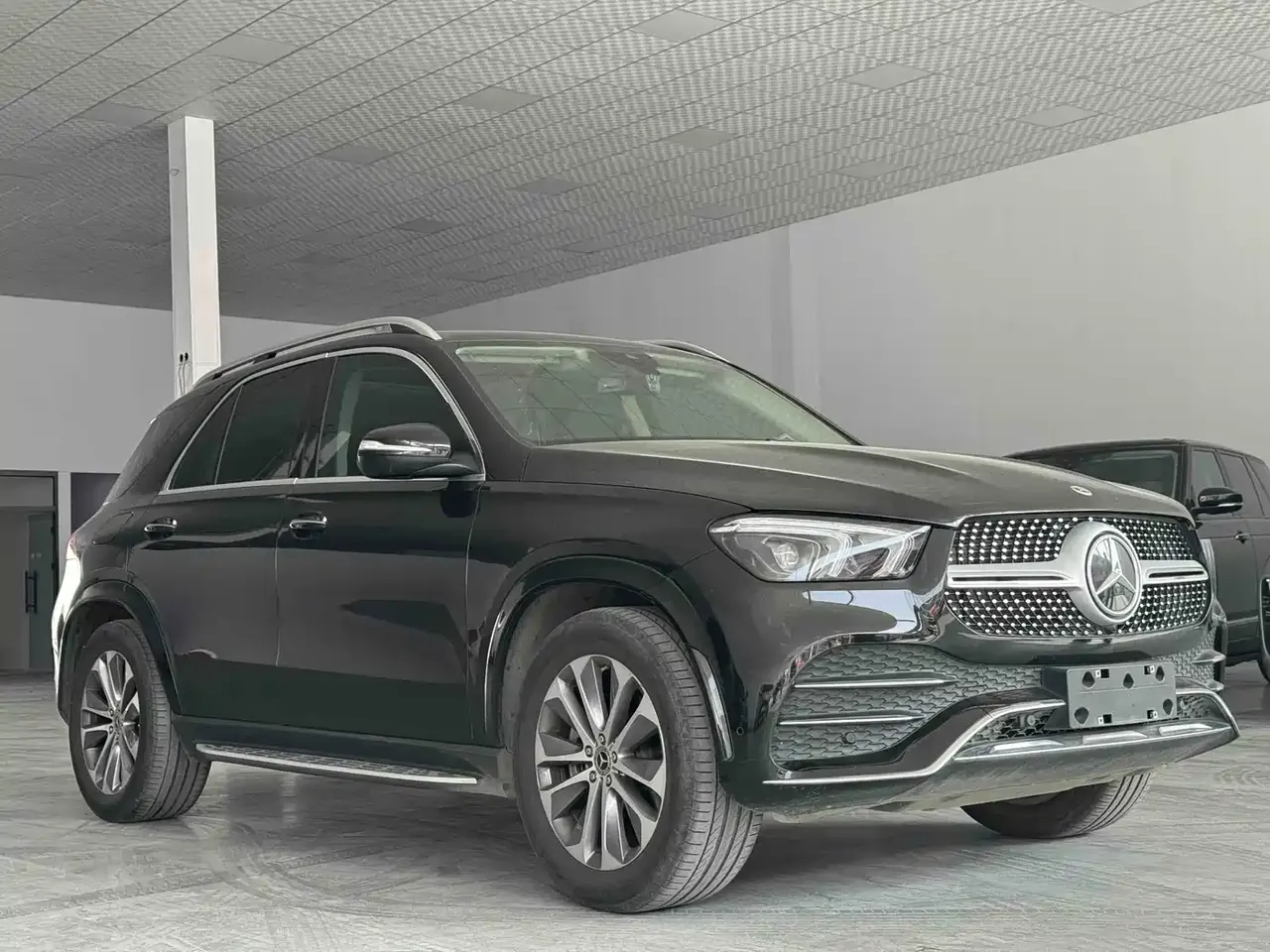 Mercedes-Benz GLE 2023 GLE 350 4MATIC Dynamic фото 3