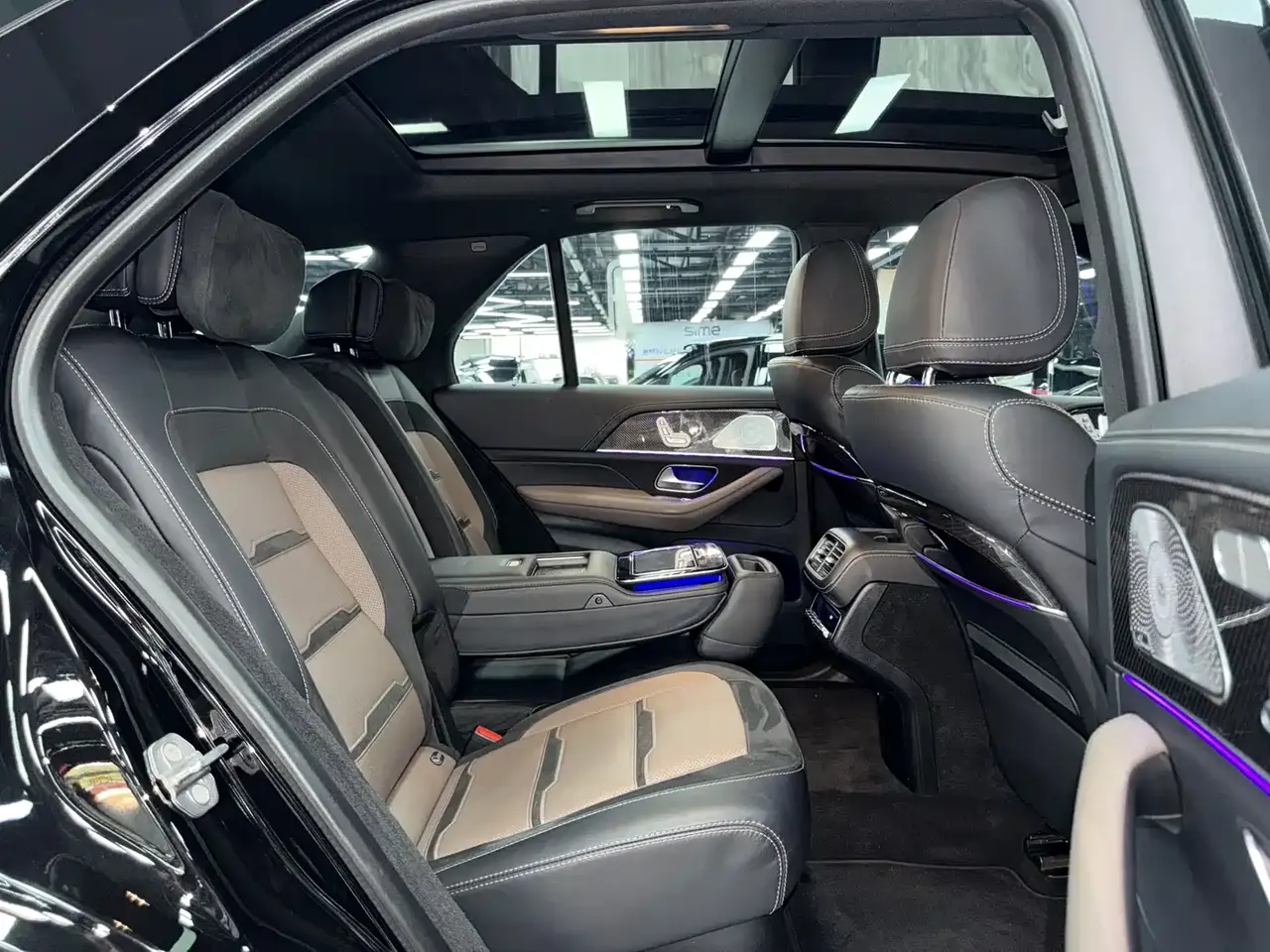 Mercedes-Benz GLE AMG 2020 AMG GLE 63 4MATIC+ фото 11