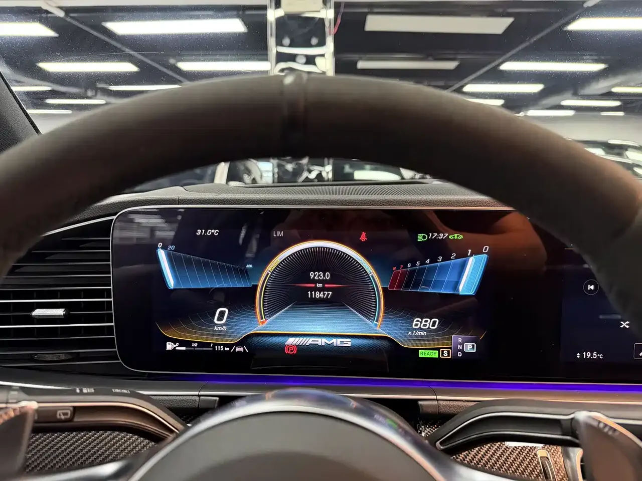 Mercedes-Benz GLE AMG 2020 AMG GLE 63 4MATIC+ фото 15