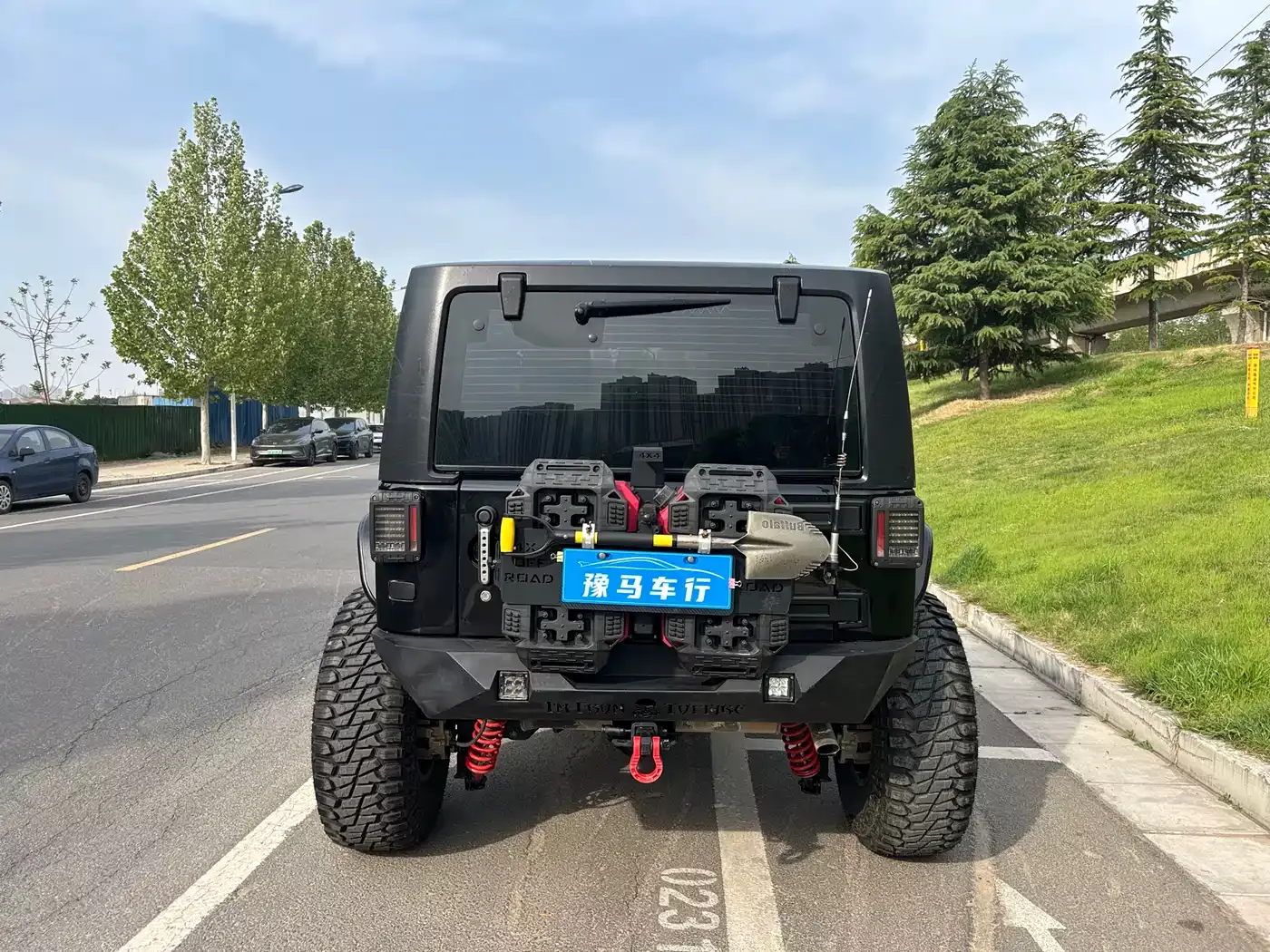 Jeep Wrangler 2017 3.6L Rubicon 2-Door Comfort Edition фото 5