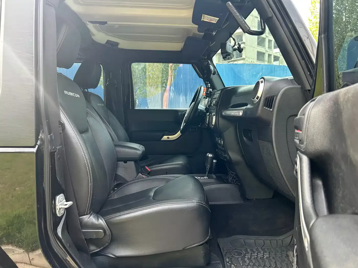 Jeep Wrangler 2017 3.6L Rubicon 2-Door Comfort Edition фото 9