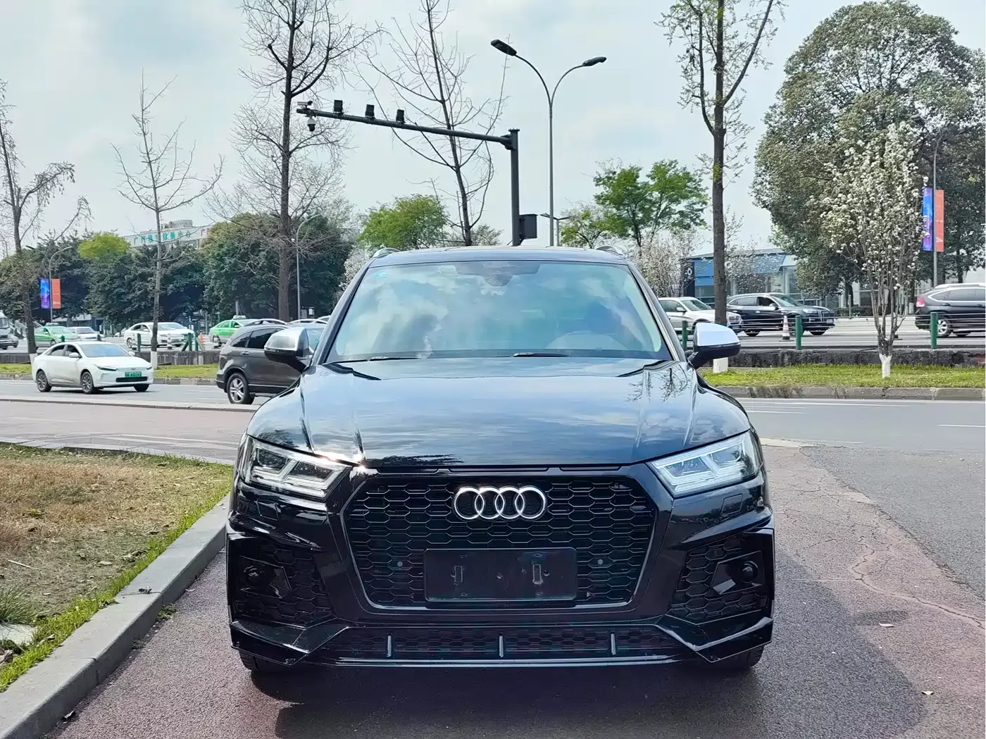 Audi Q5L 2020 40 TFSI Prestige Fashion фото 2