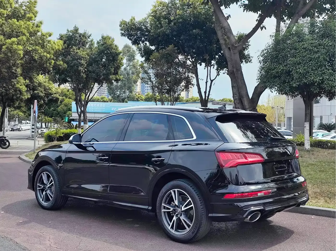 Audi Q5L 2020 40 TFSI Prestige Fashion фото 7