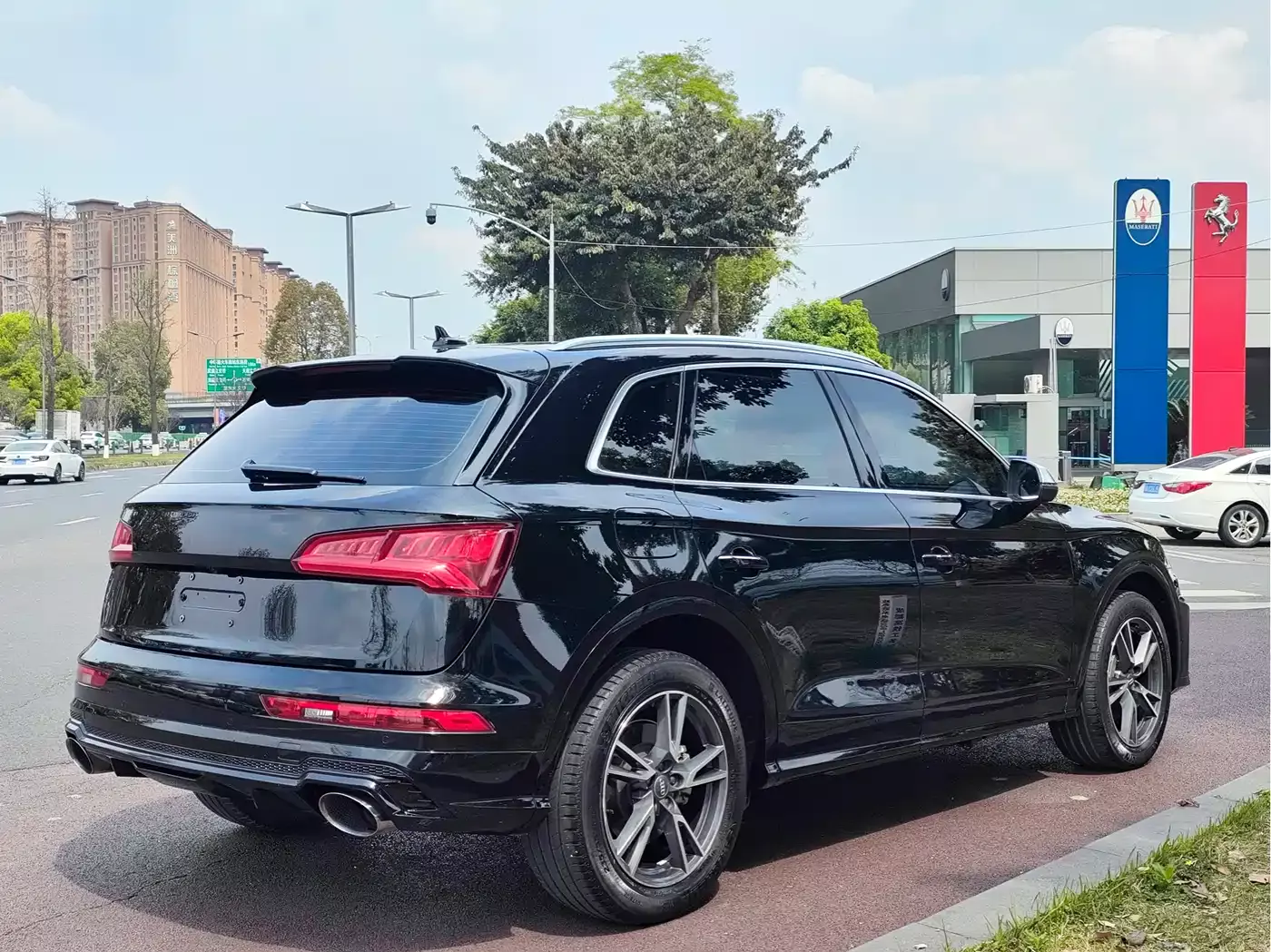 Audi Q5L 2020 40 TFSI Prestige Fashion фото 9