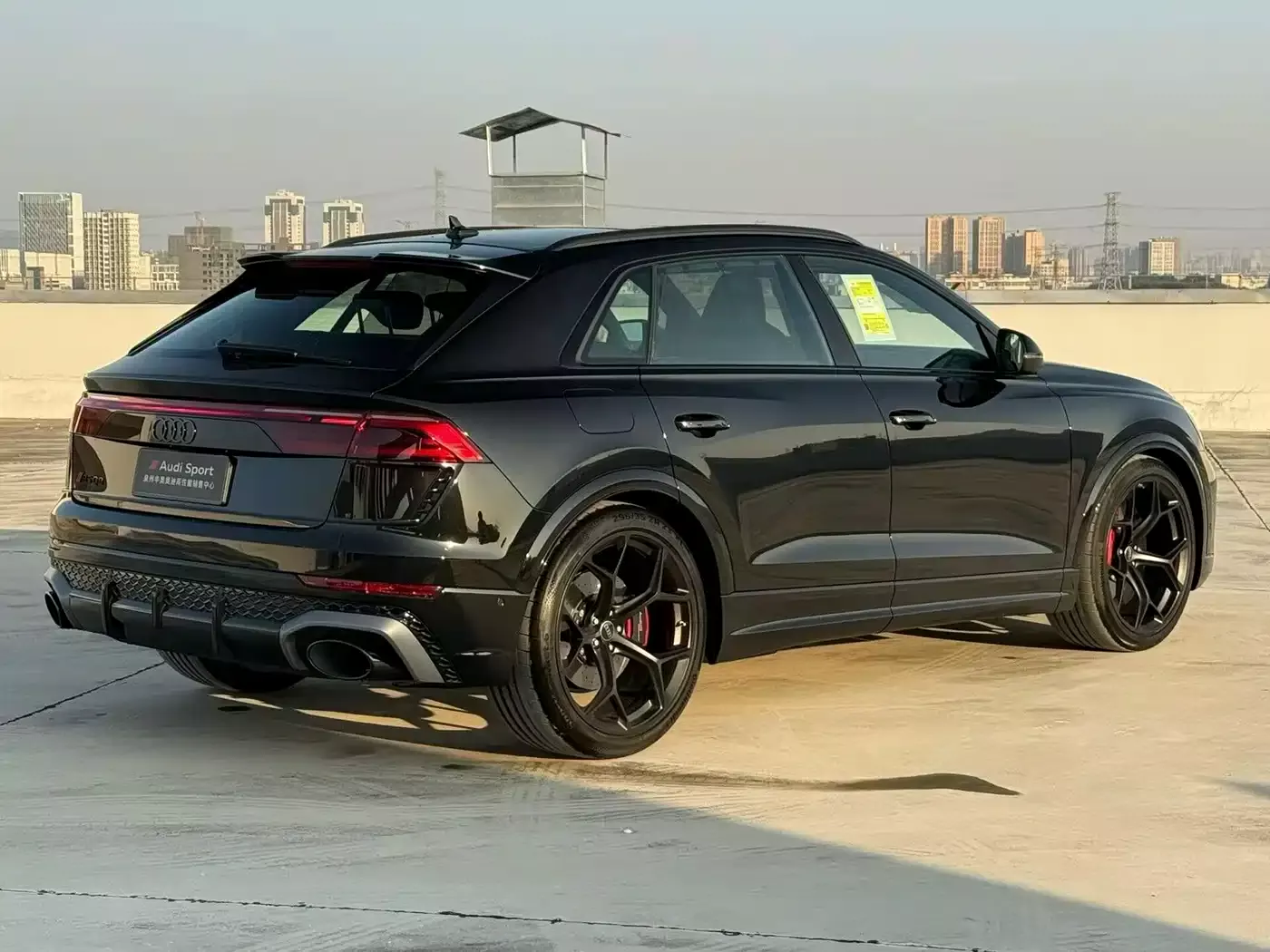 Audi RS Q8 2025 Model RS Q8 4.0T performance фото 3