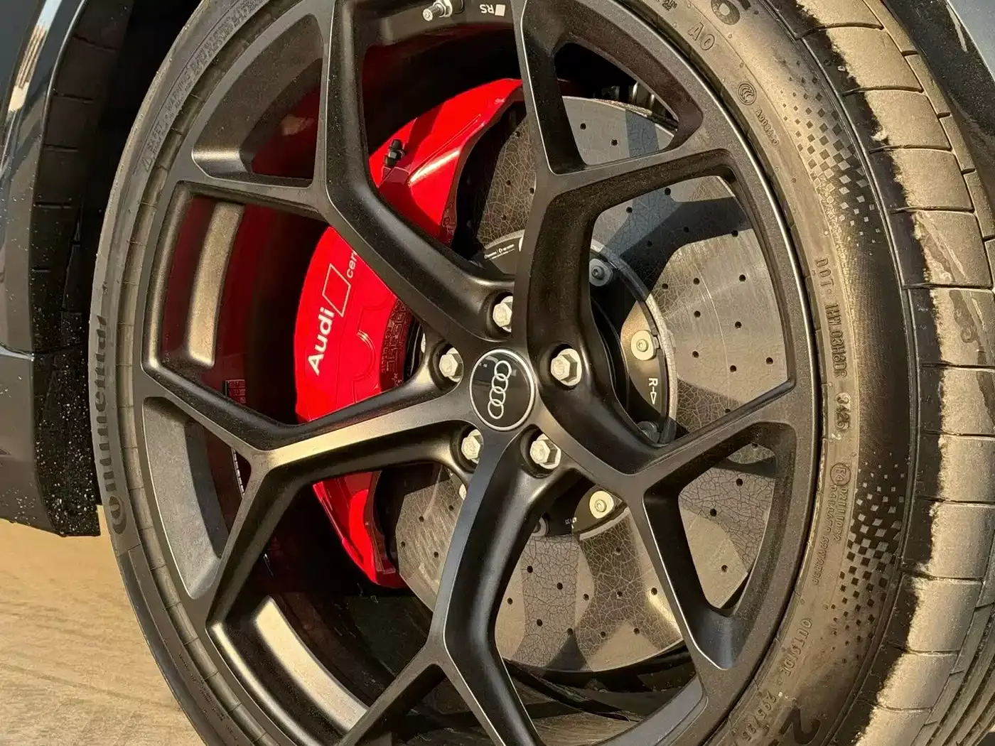 Audi RS Q8 2025 Model RS Q8 4.0T performance фото 7