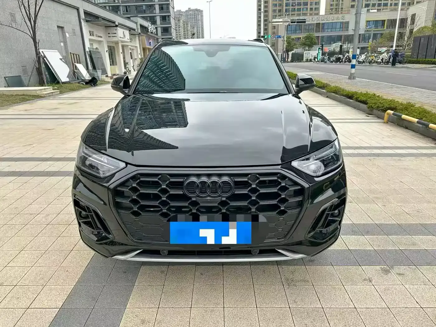 Audi Q5L 2024 Model 45 TFSI Luxury Dynamic фото 2