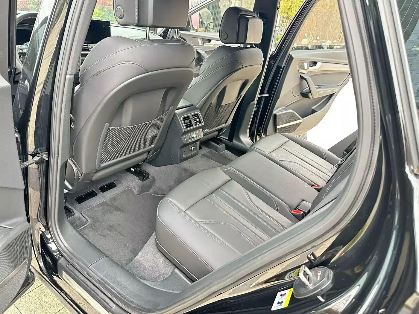 Audi Q5L 2024 Model 45 TFSI Luxury Dynamic фото 9