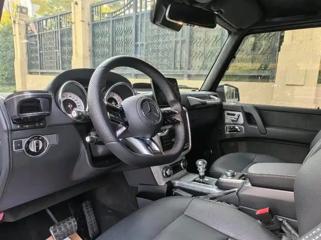 Mercedes-Benz G-Class 2018 G 500 designo Masterpiece Collector's Edition фото 4