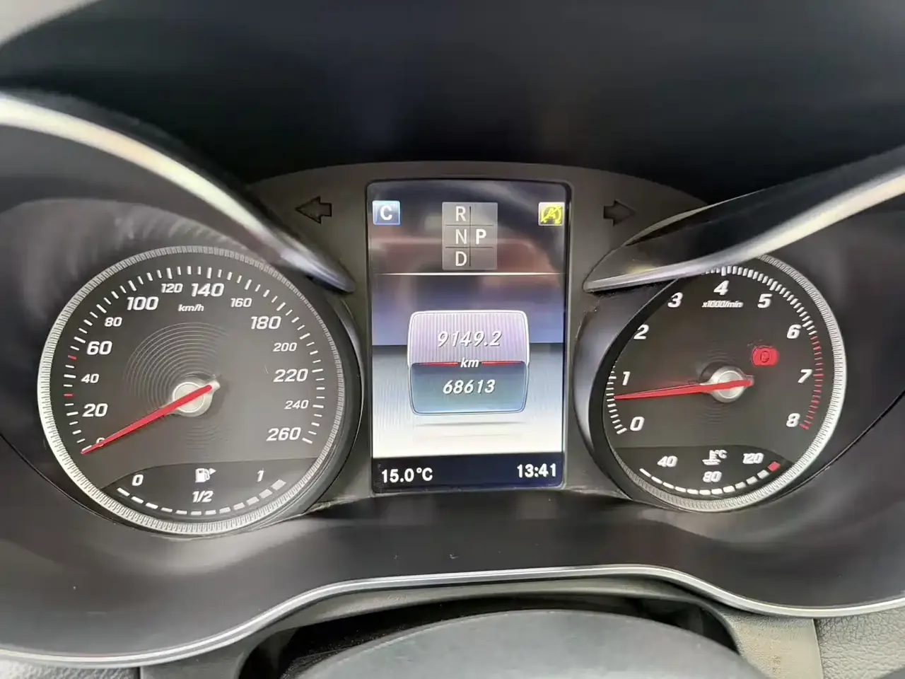 Mercedes-Benz GLC 2019 Facelift GLC 300 L 4MATIC Luxury фото 5