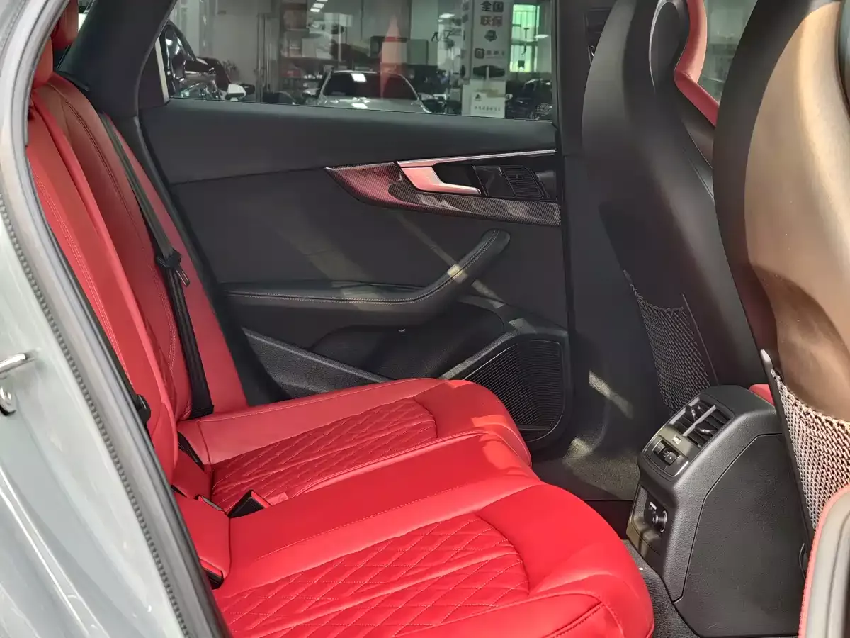 Audi S4 2022 S4 3.0TFSI фото 7