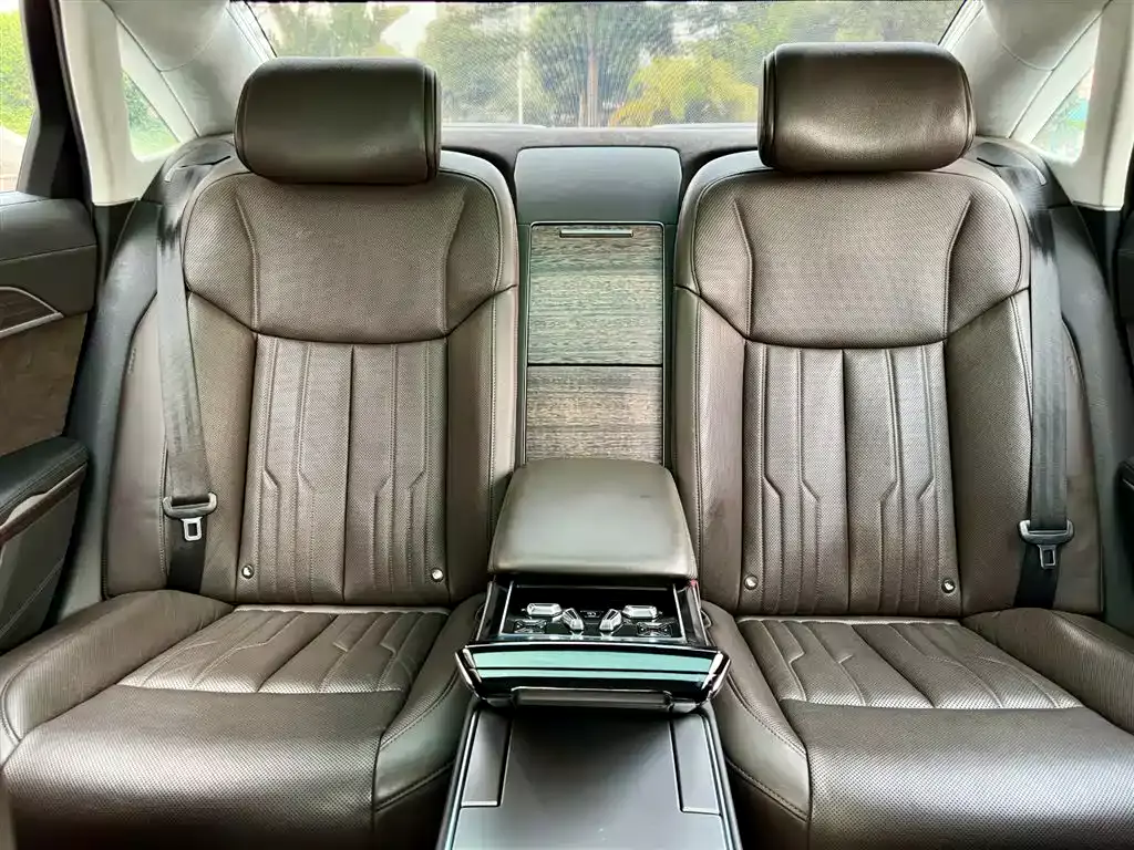 Audi A8 2019 Plus A8L 55 TFSI quattro Prestige фото 15