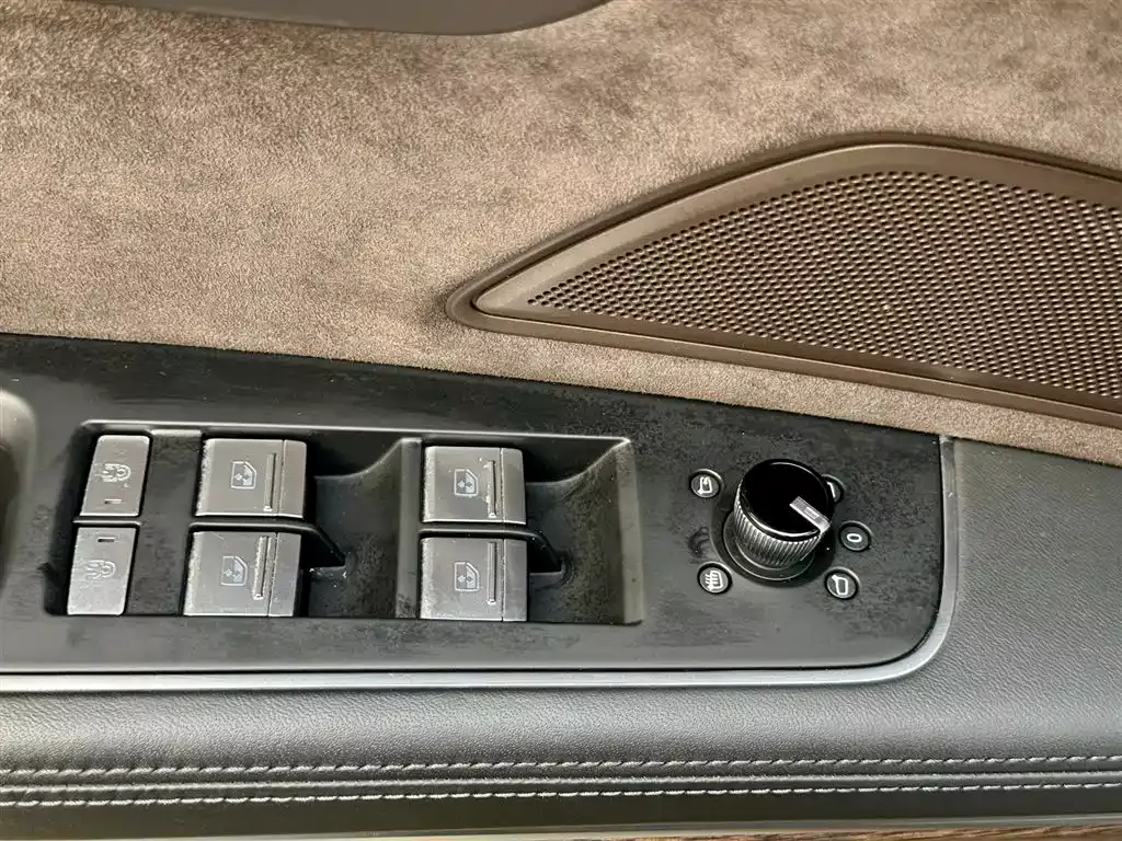 Audi A8 2019 Plus A8L 55 TFSI quattro Prestige фото 19