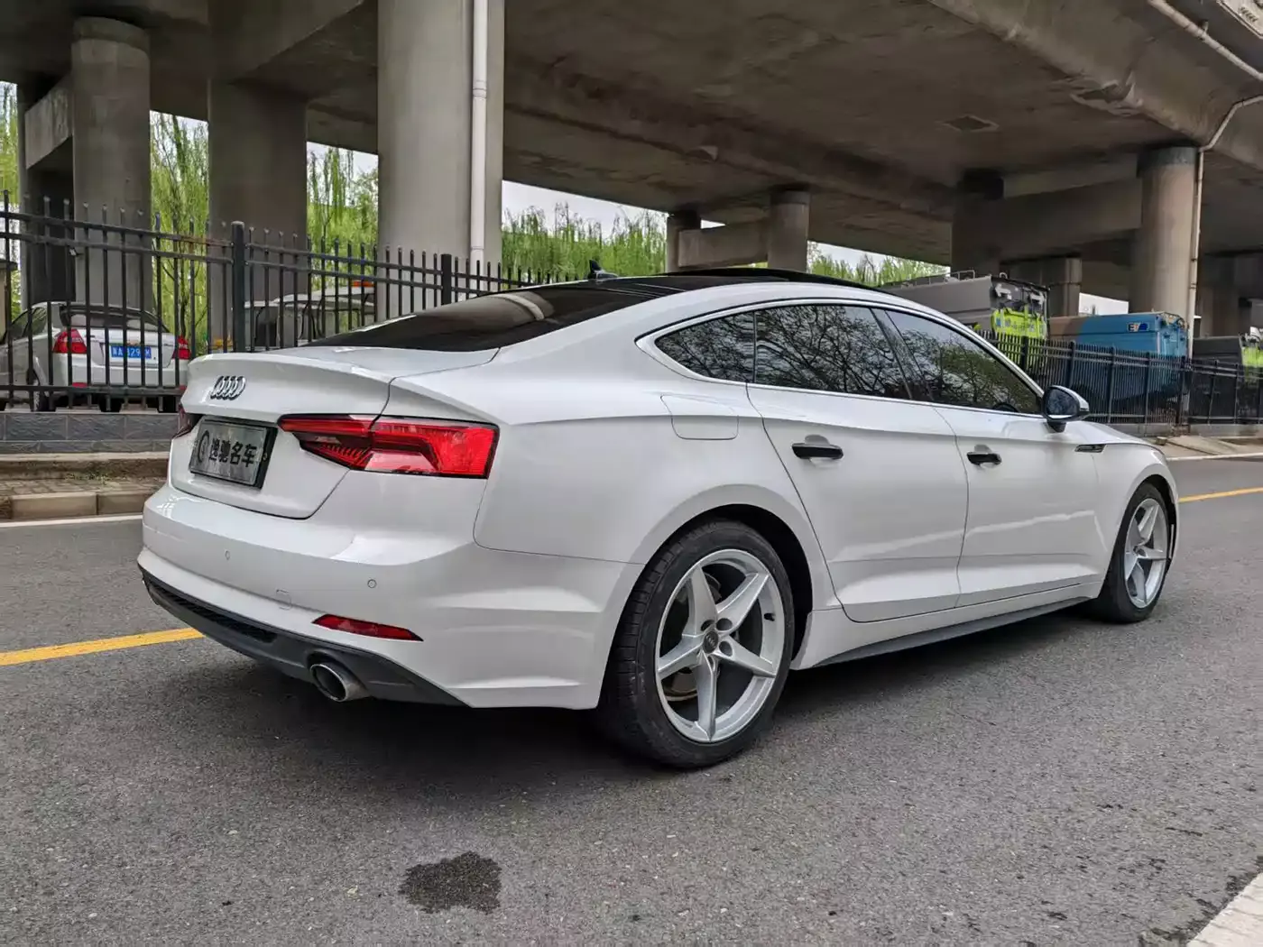 Audi A5 (Import) 2017 Sportback 40 TFSI Fashion фото 4