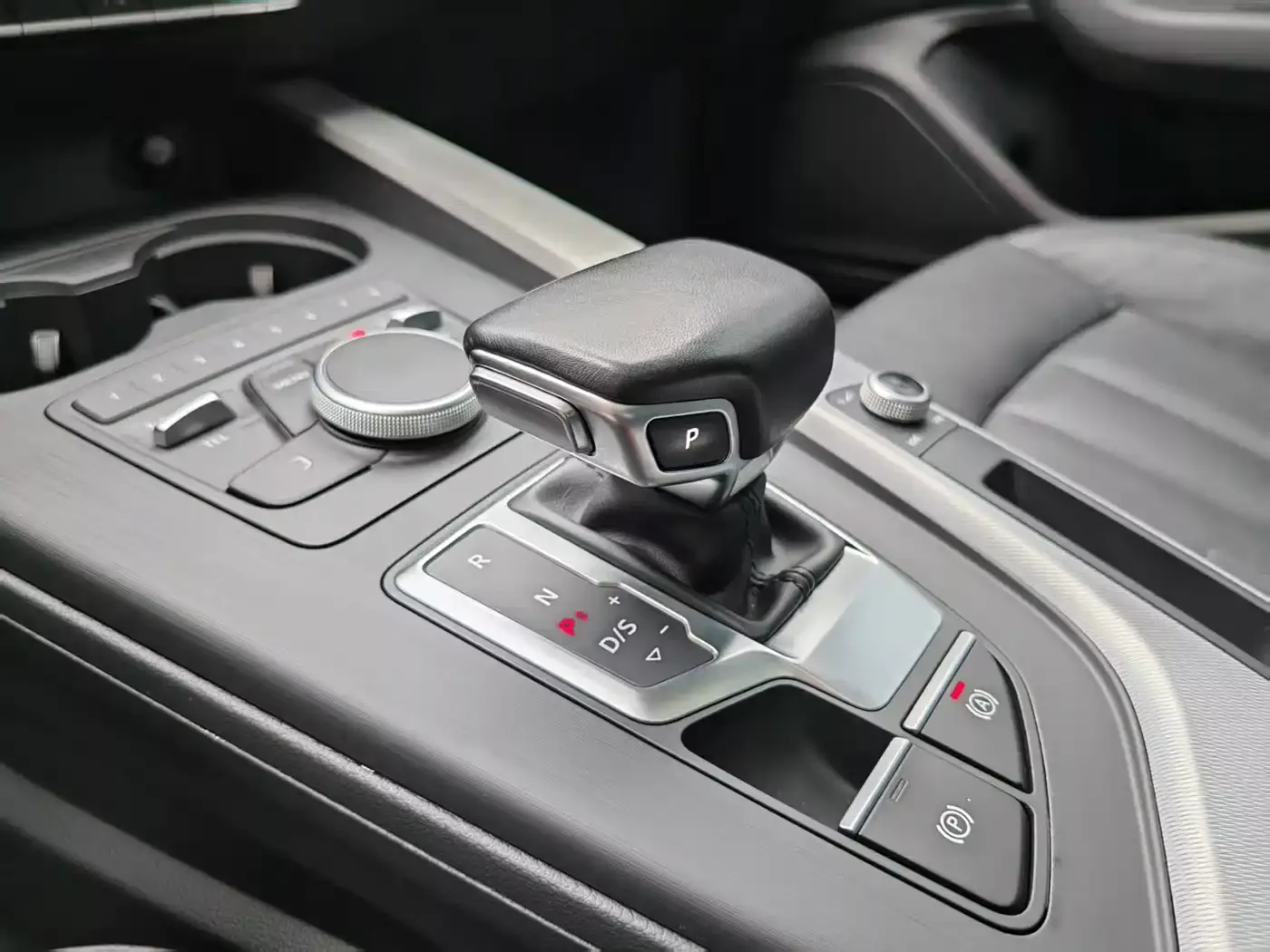 Audi A5 (Import) 2017 Sportback 40 TFSI Fashion фото 12