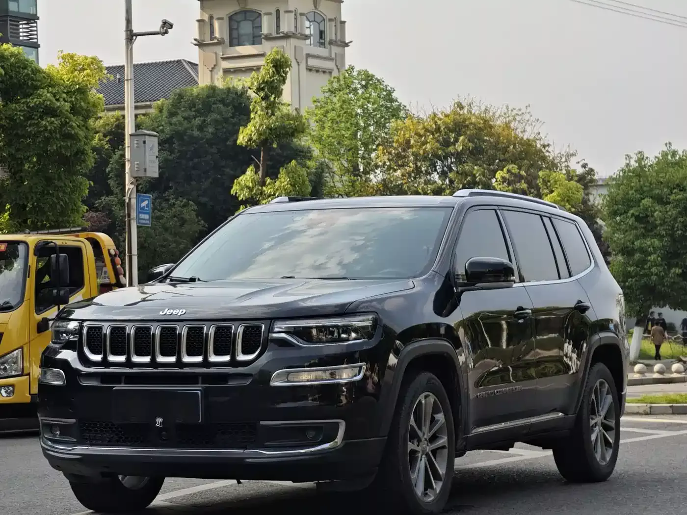 Jeep Grand Commander 2018 2.0T AWD Ultimate Edition (China V)