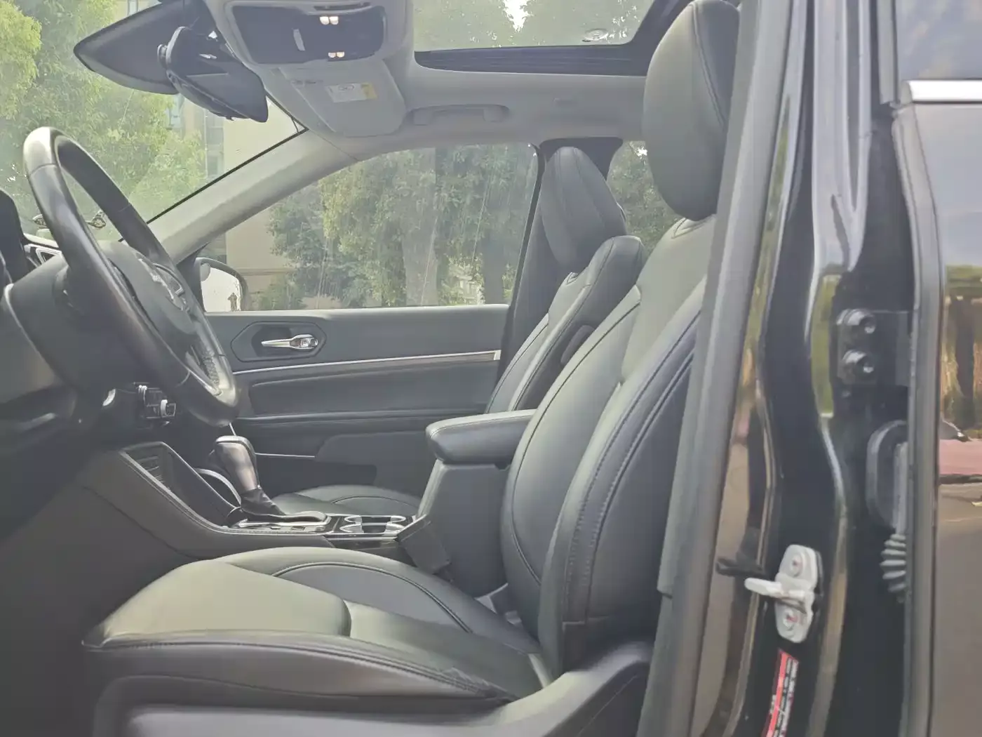Jeep Grand Commander 2018 2.0T AWD Ultimate Edition (China V) фото 11