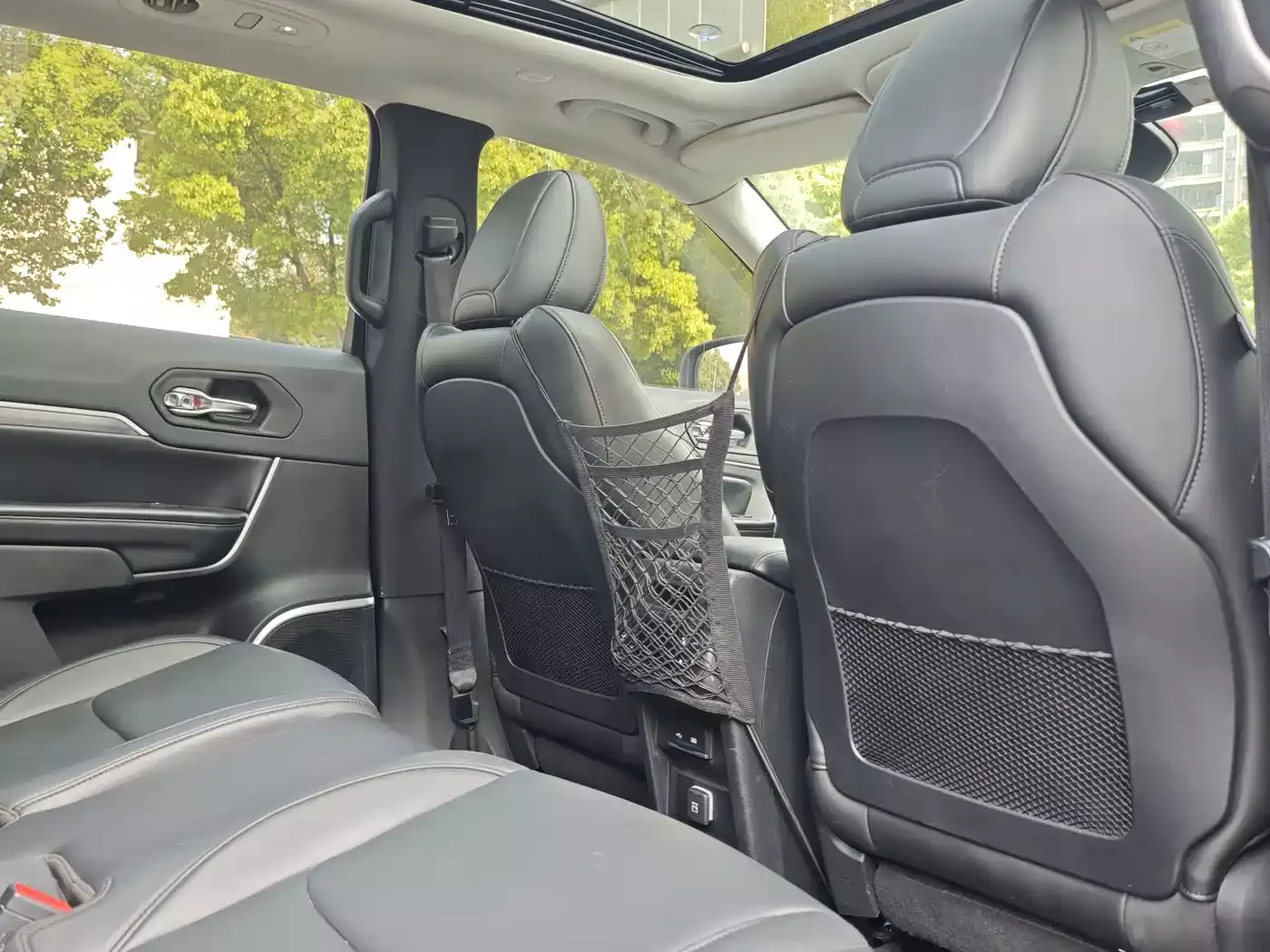 Jeep Grand Commander 2018 2.0T AWD Ultimate Edition (China V) фото 15