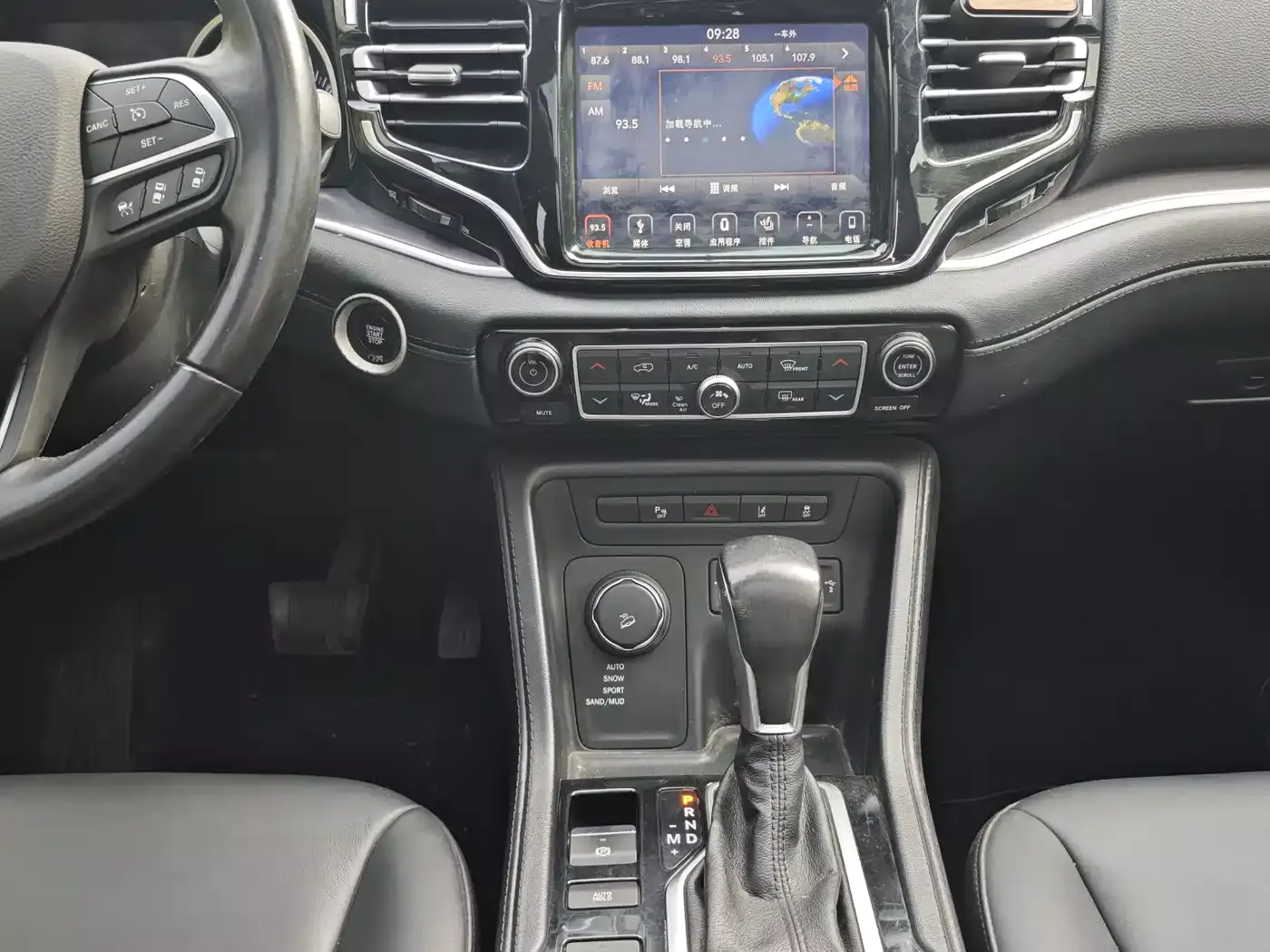 Jeep Grand Commander 2018 2.0T AWD Ultimate Edition (China V) фото 20