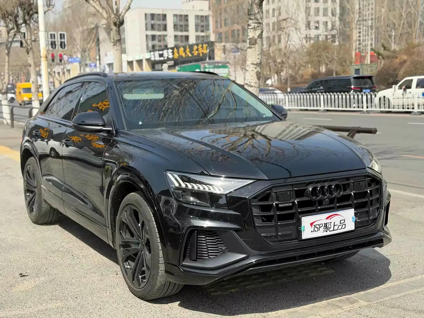Audi Q8 2019 Model 55 TFSI Premium Dynamic фото 3