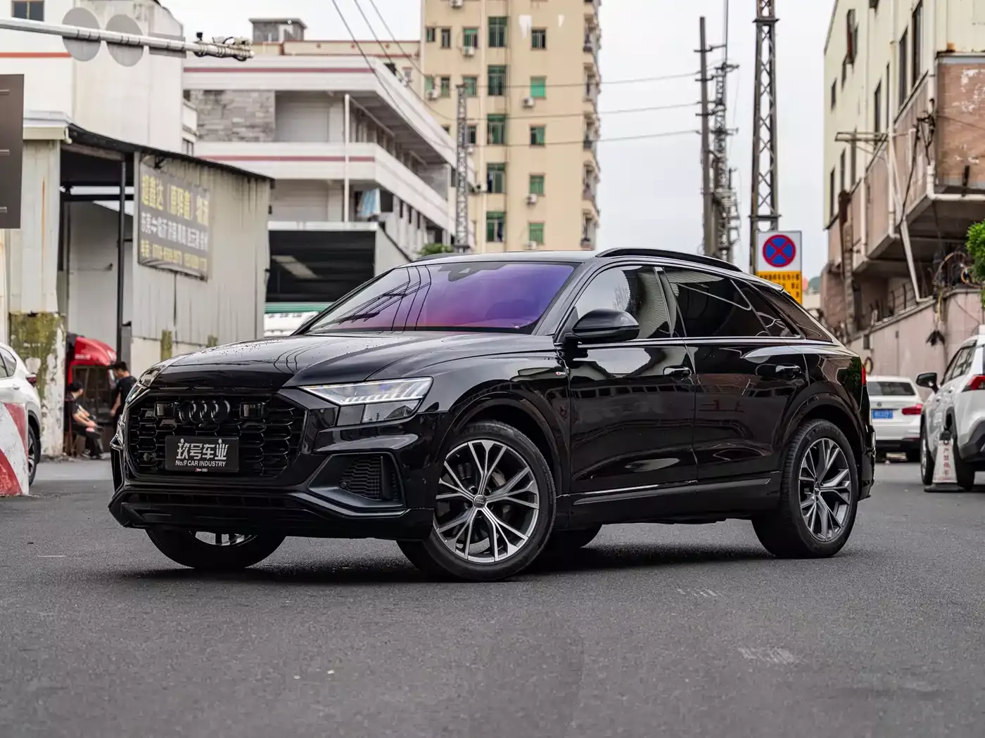 Audi Q8 2021 Model 55 TFSI Luxury Dynamic