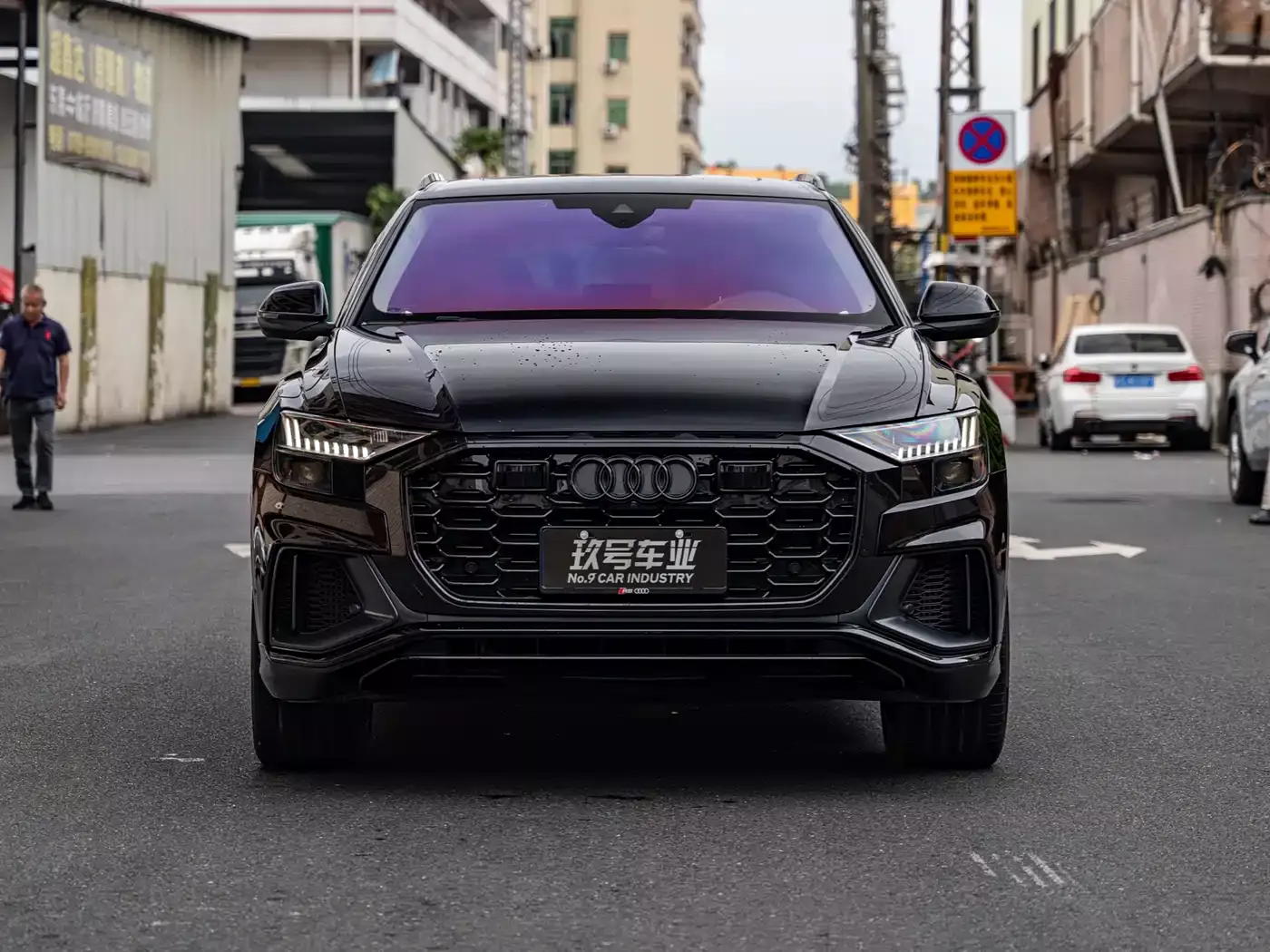 Audi Q8 2021 Model 55 TFSI Luxury Dynamic фото 2
