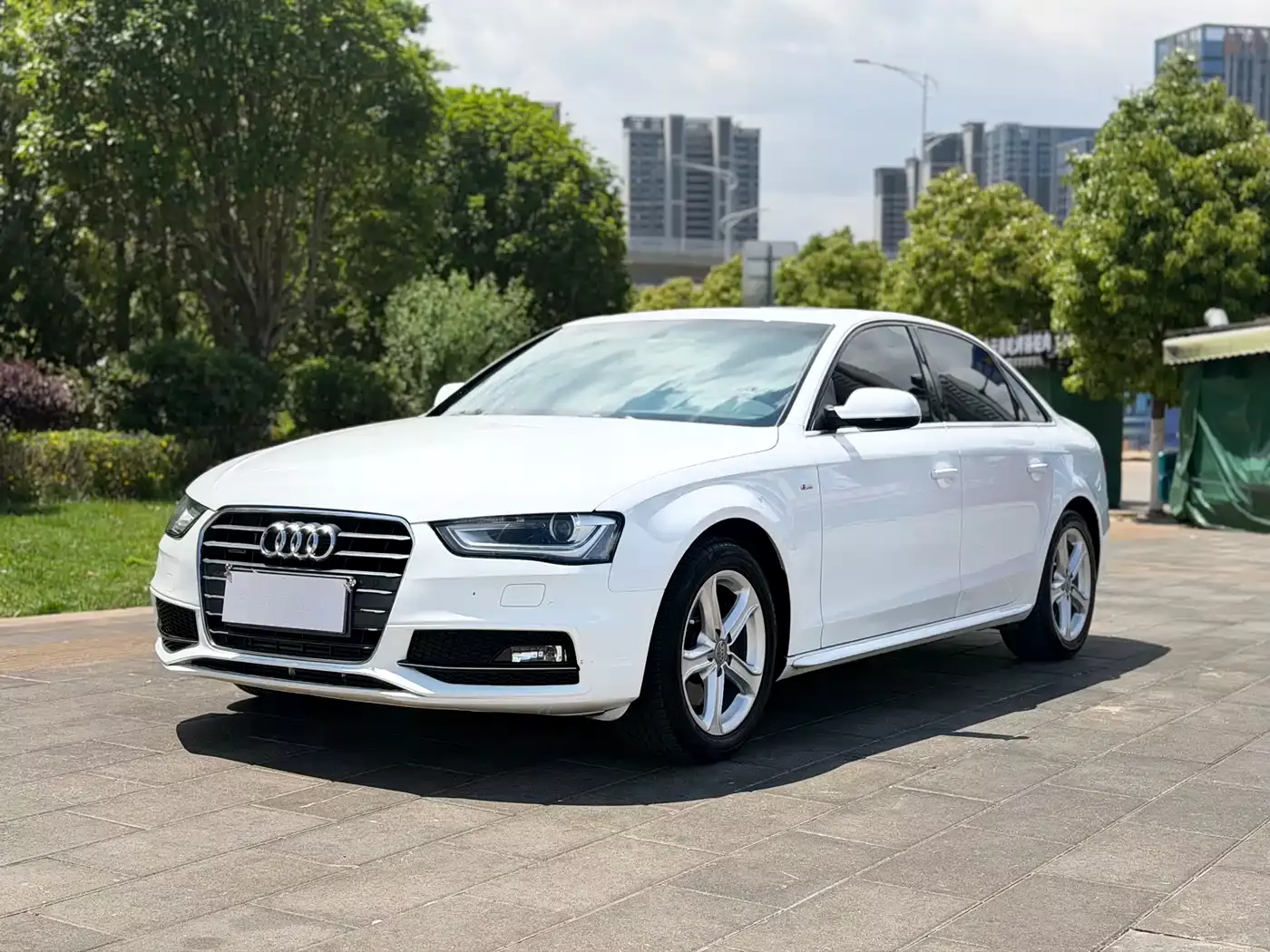 Audi A4L 2015 45 TFSI quattro Individual Sport