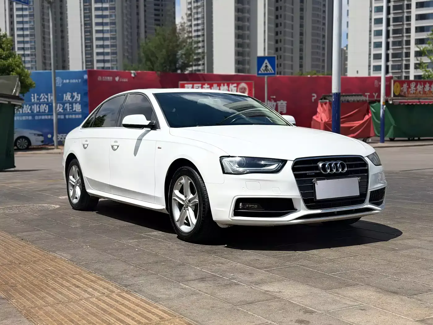 Audi A4L 2015 45 TFSI quattro Individual Sport фото 3
