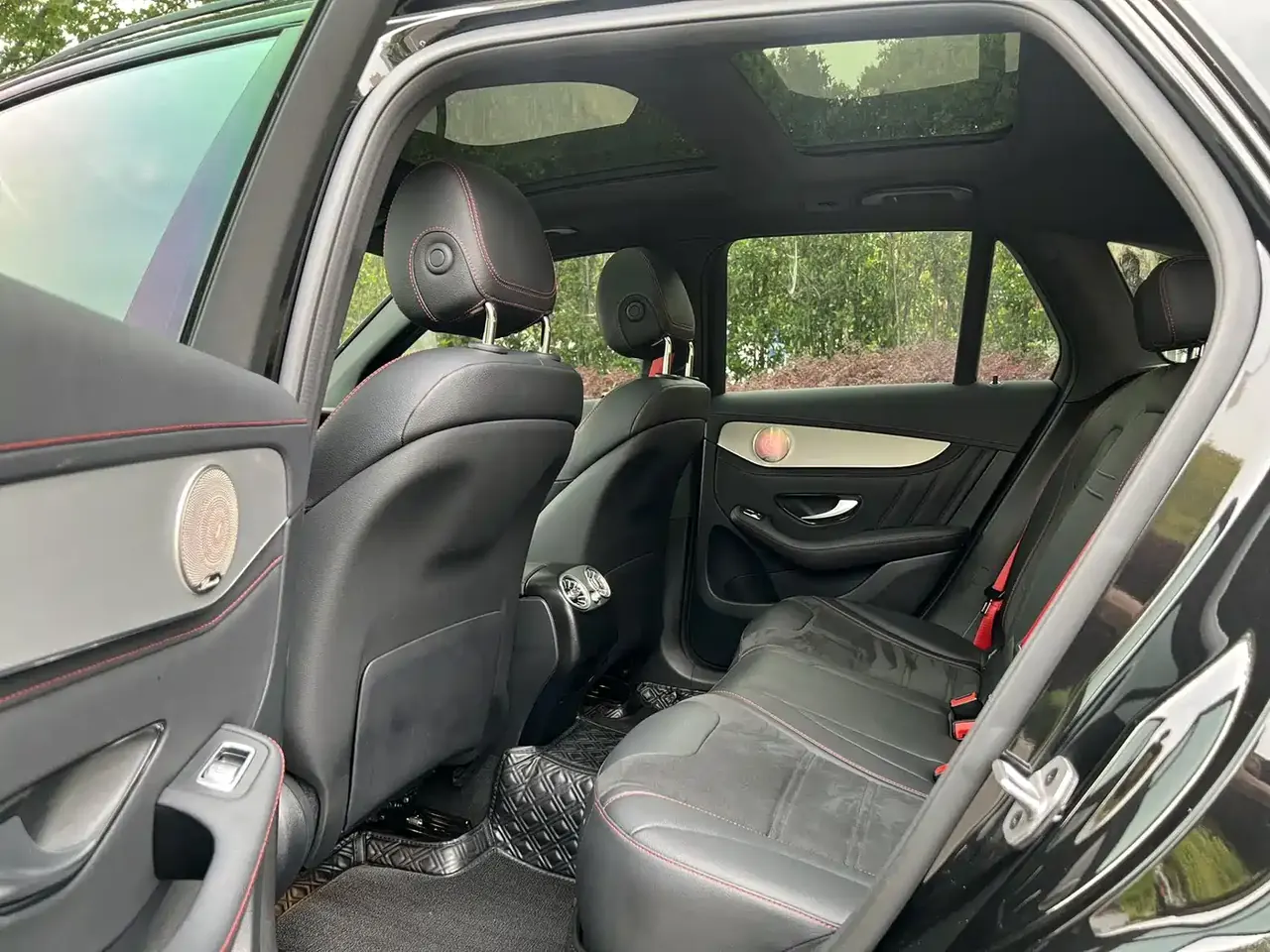 Mercedes-Benz GLC AMG 2022 AMG GLC 43 4MATIC фото 8