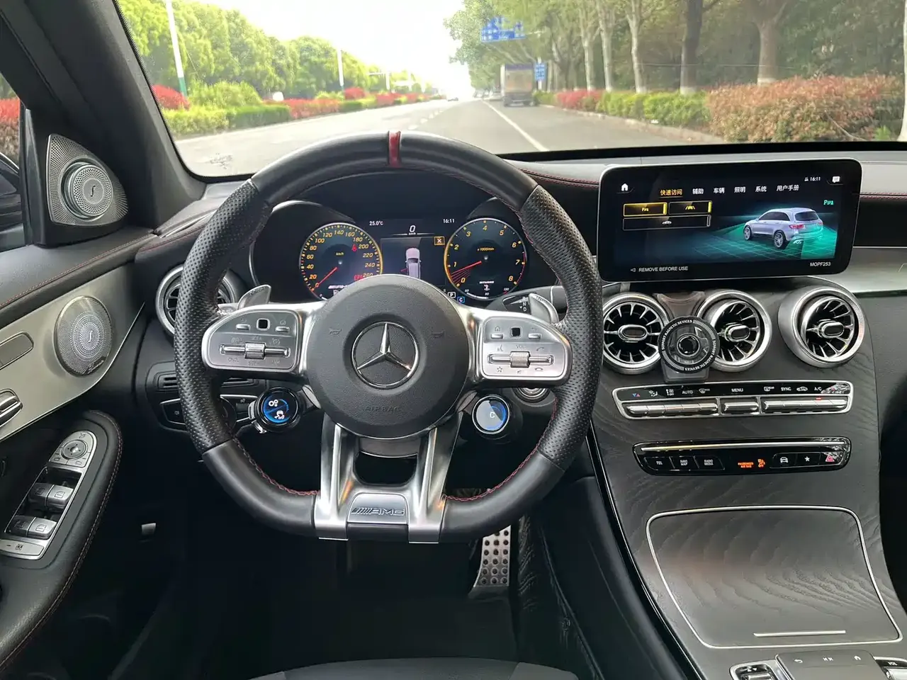 Mercedes-Benz GLC AMG 2022 AMG GLC 43 4MATIC фото 11