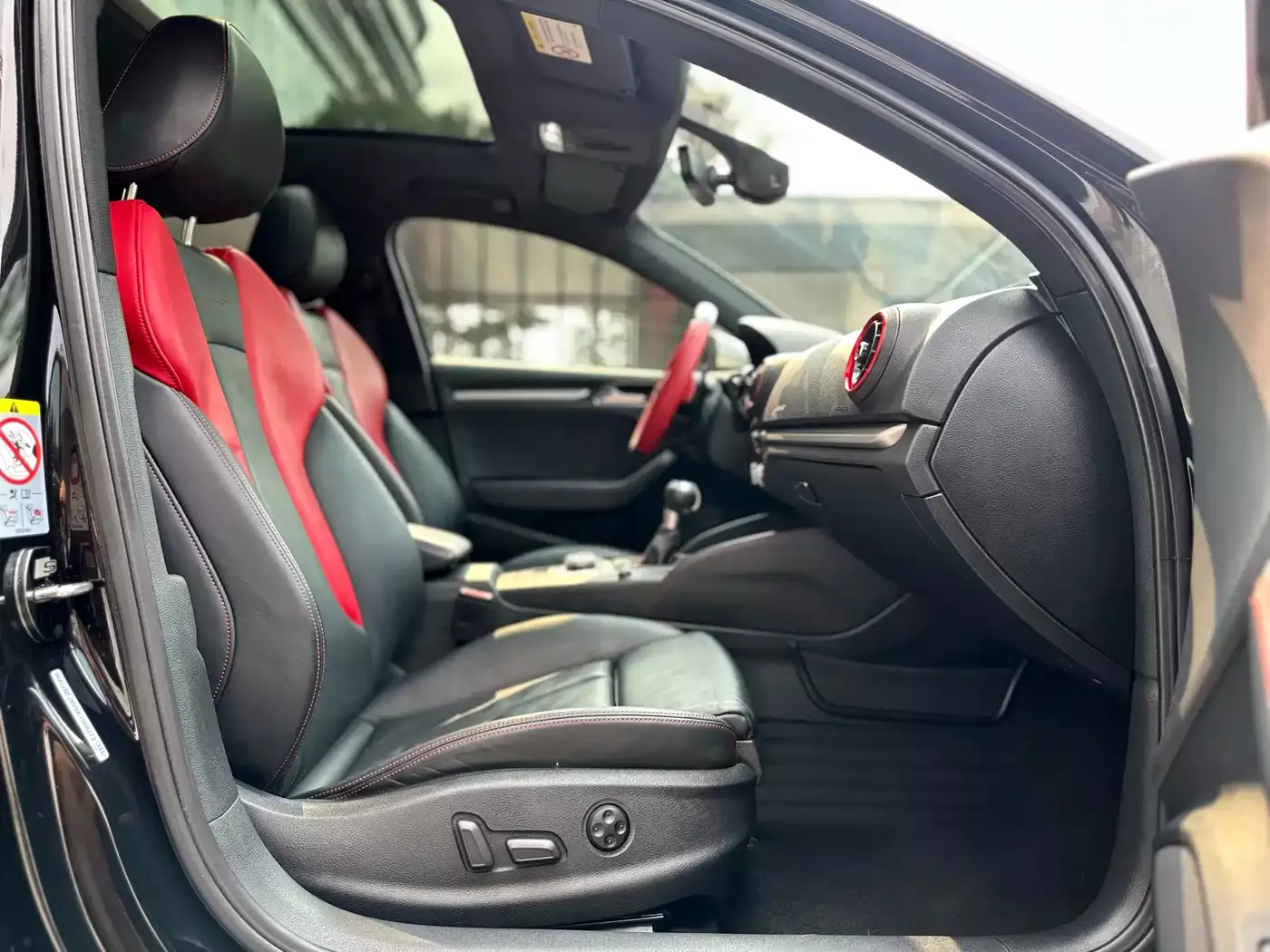 Audi S3 2019 Audi S3 2.0T Limousine фото 11