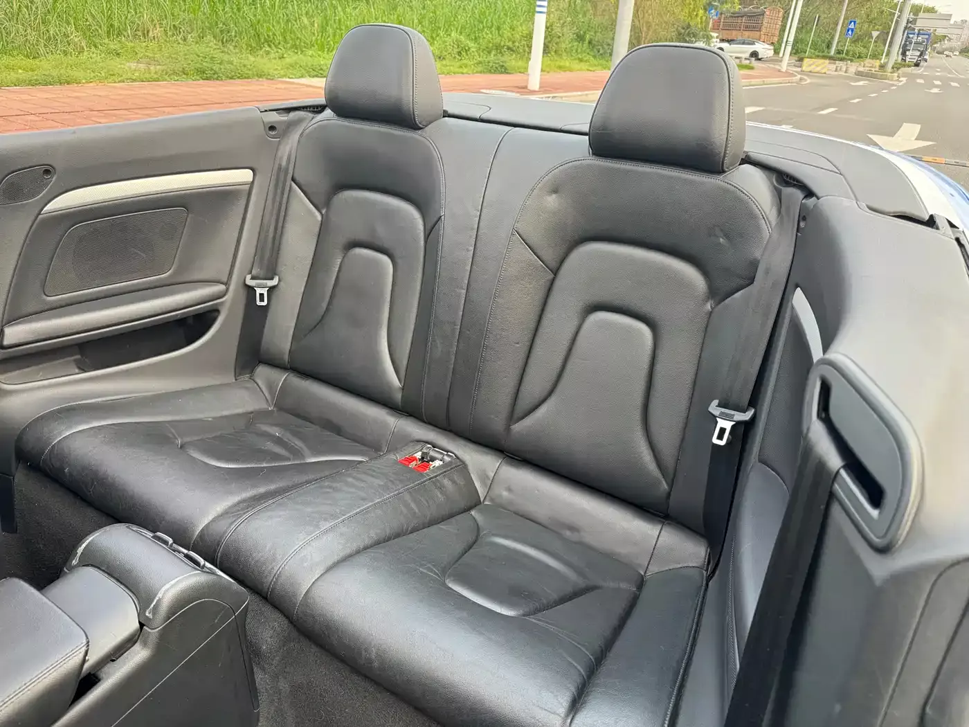 Audi A5 (Import) 2010 2.0TFSI Cabriolet фото 6