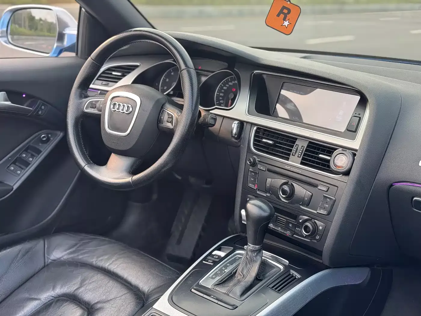 Audi A5 (Import) 2010 2.0TFSI Cabriolet фото 11