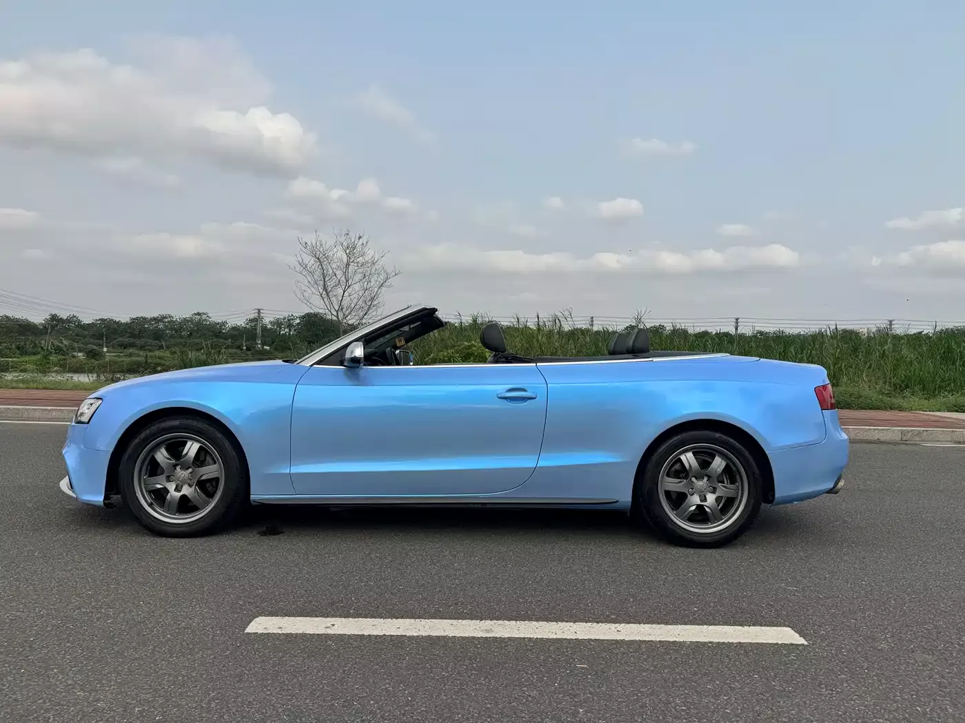 Audi A5 (Import) 2010 2.0TFSI Cabriolet фото 18