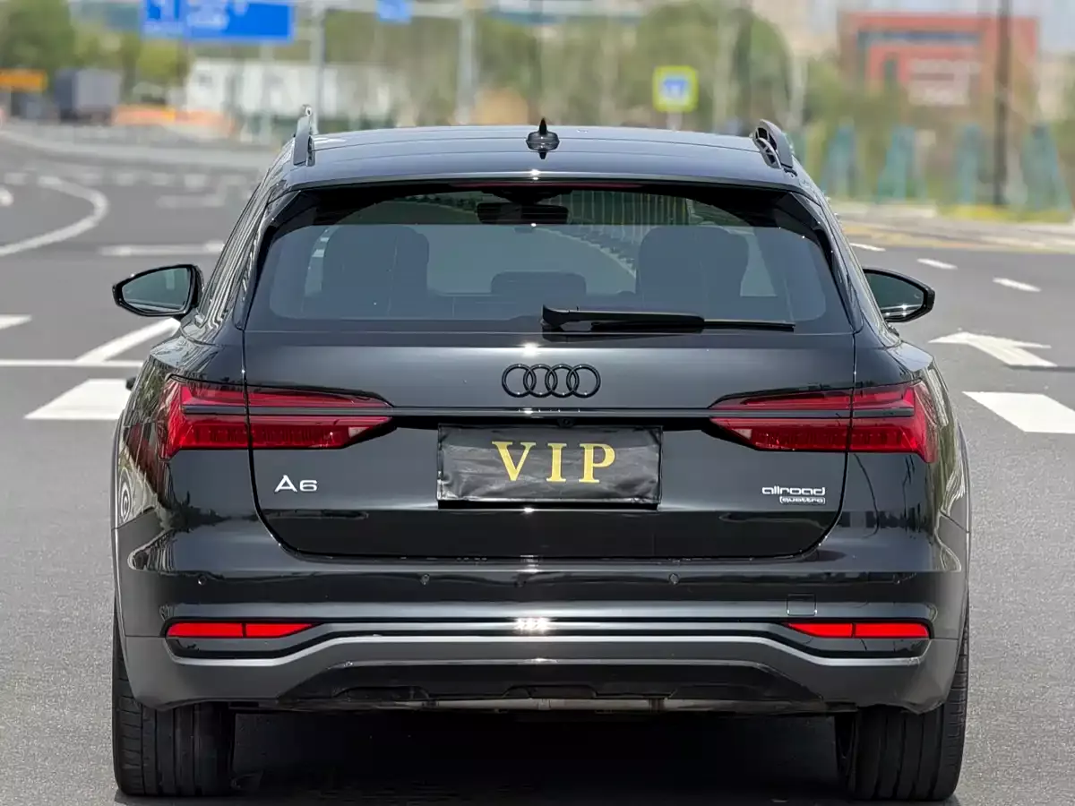 Audi A6 (Import) 2024 allroad quattro 55 TFSI Premium Off-road фото 9