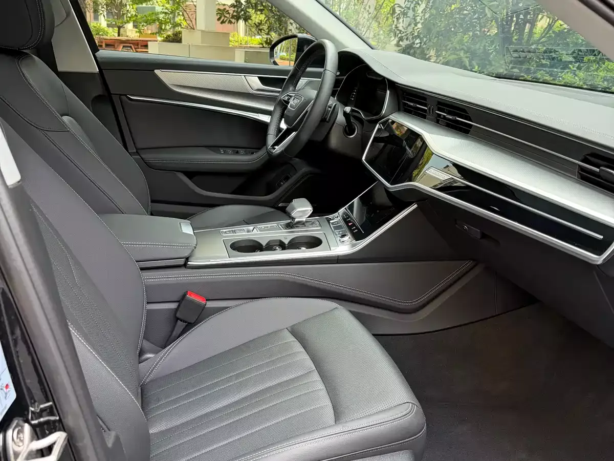 Audi A6 (Import) 2024 allroad quattro 55 TFSI Premium Off-road фото 14